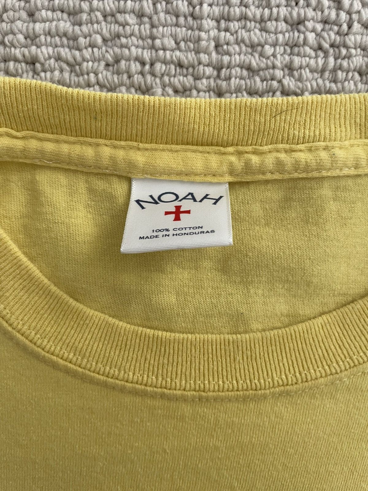 Noah Noah Yellow Fishy T Shirt (circa 2019 - Yellow Size US L / EU 52-54 / 3 - 3 Thumbnail