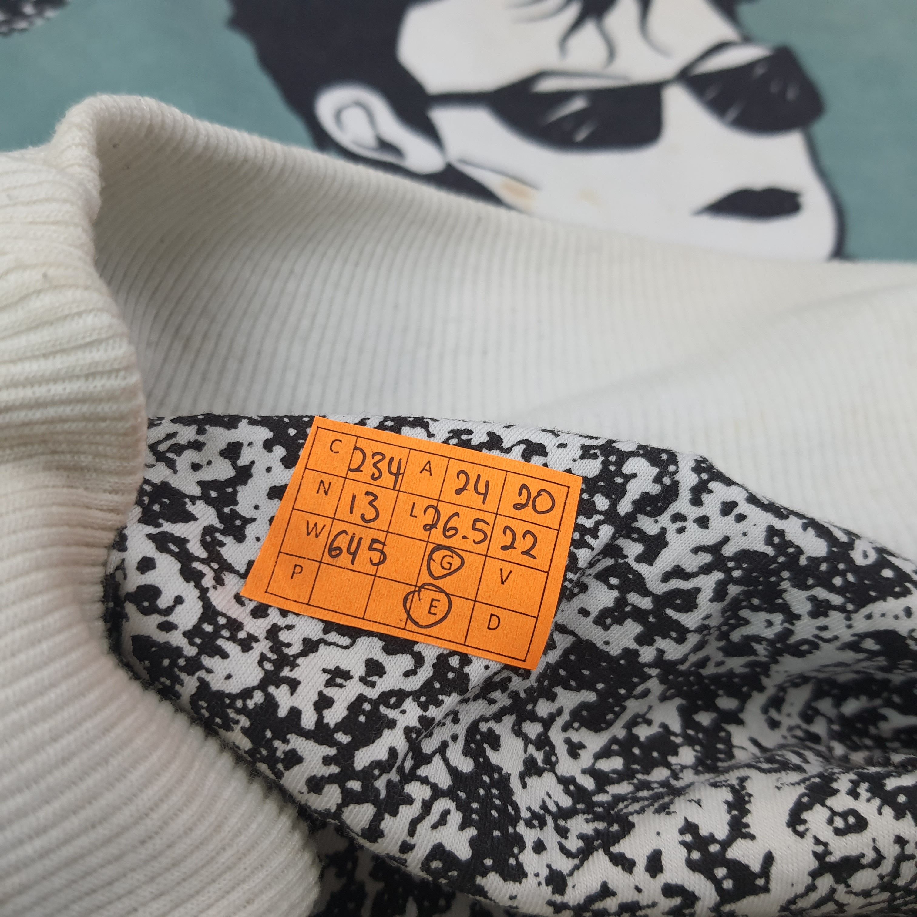 Vintage Vintage BLOWOUT Fall Collection Art Sweatshirt C234N13 Size US L / EU 52-54 / 3 - 7 Thumbnail