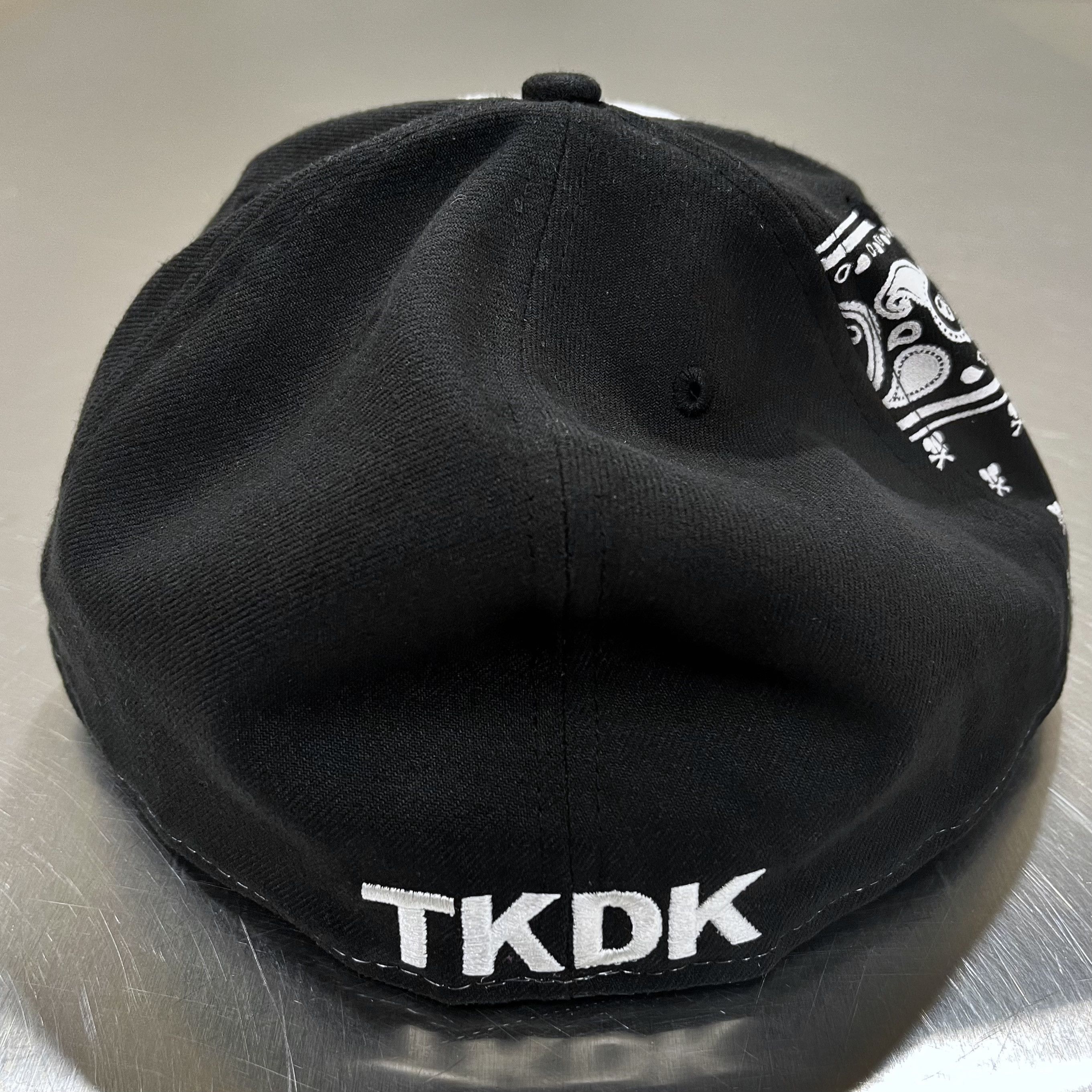 New Era × Vintage × tokidoki Geisha Gangster TKDK Tokidoki 2011 New Era 59FIFTY Hat 8 Size ONE SIZE - 4 Thumbnail