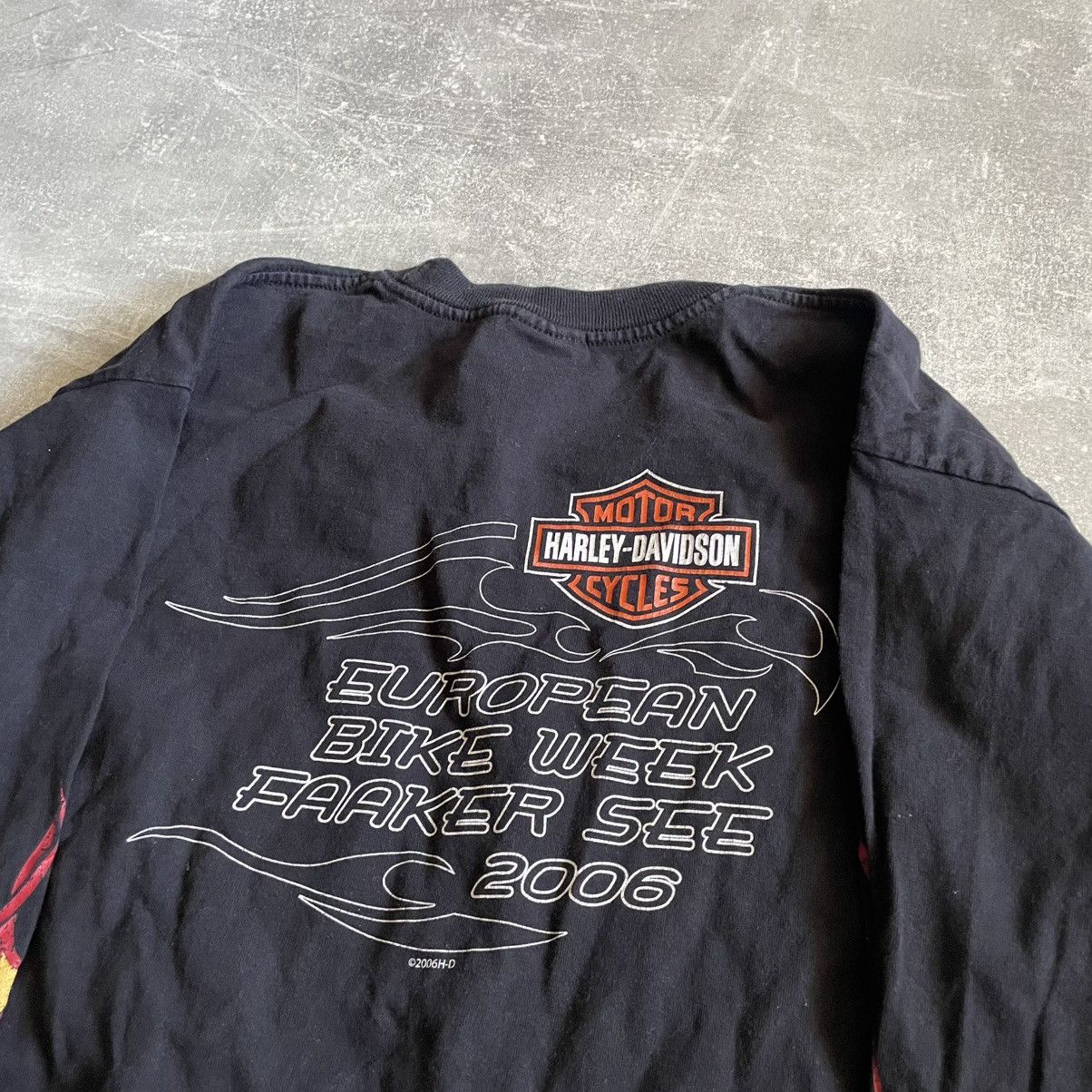 Harley Davidson Vintage Flaming fire Harley Davidson Long Sleeve shirt emble Size US L / EU 52-54 / 3 - 7 Thumbnail