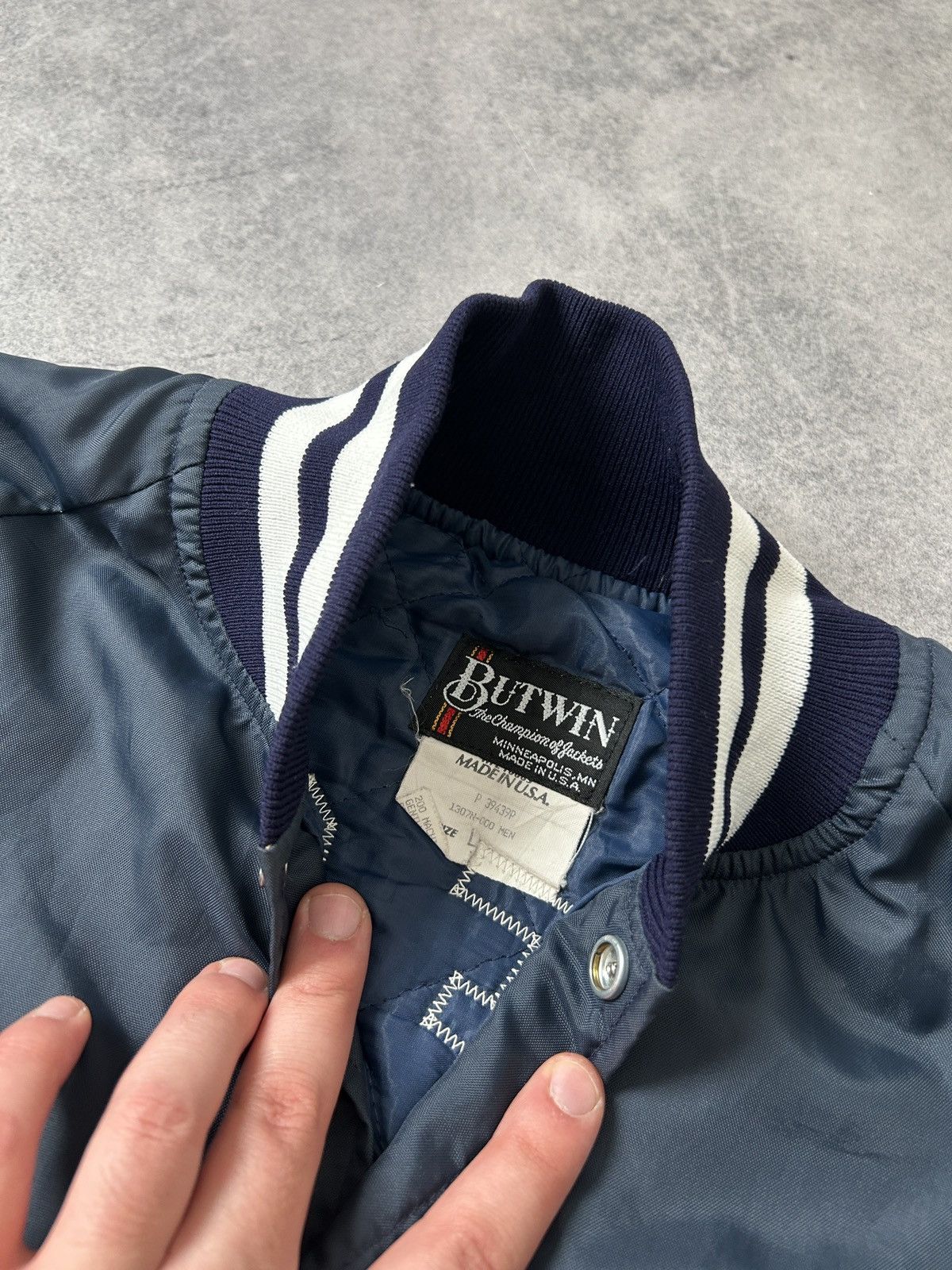 Vintage Butwin vintage Made in Usa 🇺🇸 UFCW Local 653 bomber jacket Size US S / EU 44-46 / 1 - 5 Thumbnail