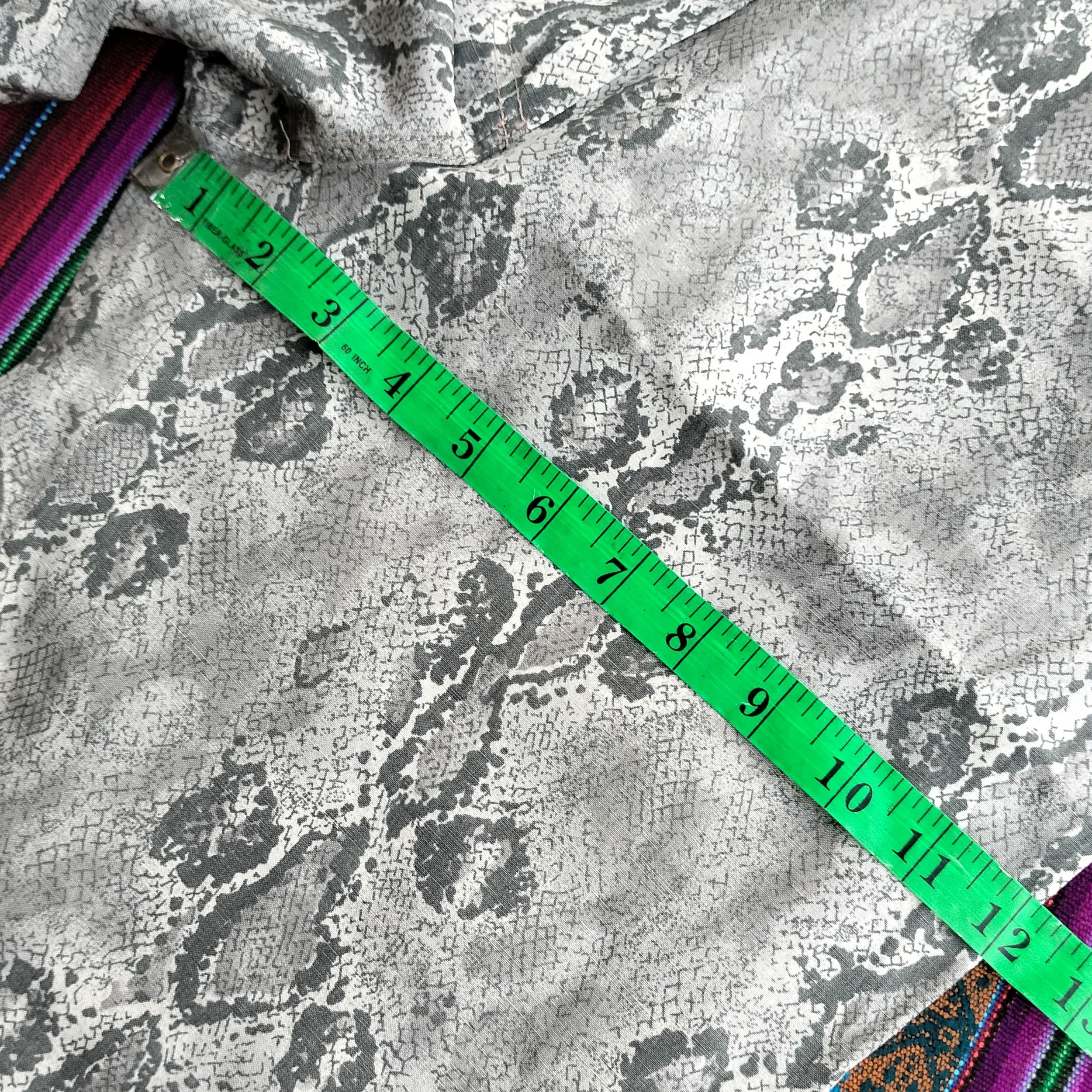 Versace Versace phyton skin pattern zipp leg pants Size 27" / US 4 / IT 40 - 13 Thumbnail