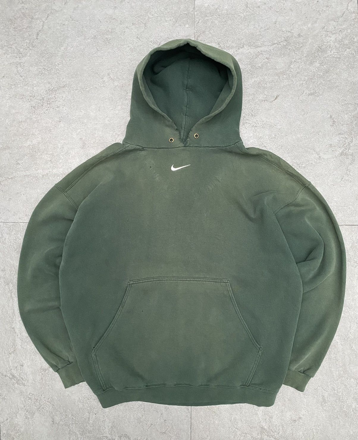 Vintage nike center swoosh hoodie popular