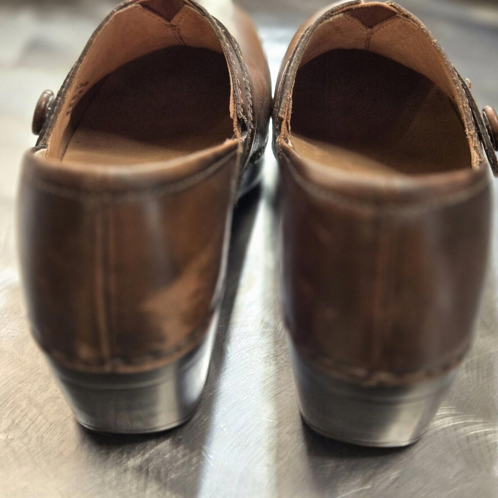 Designer Dansko Womens Solstice Brown Leather Button Slip Clogs S 6 Size US 6 / IT 36 - 7 Thumbnail