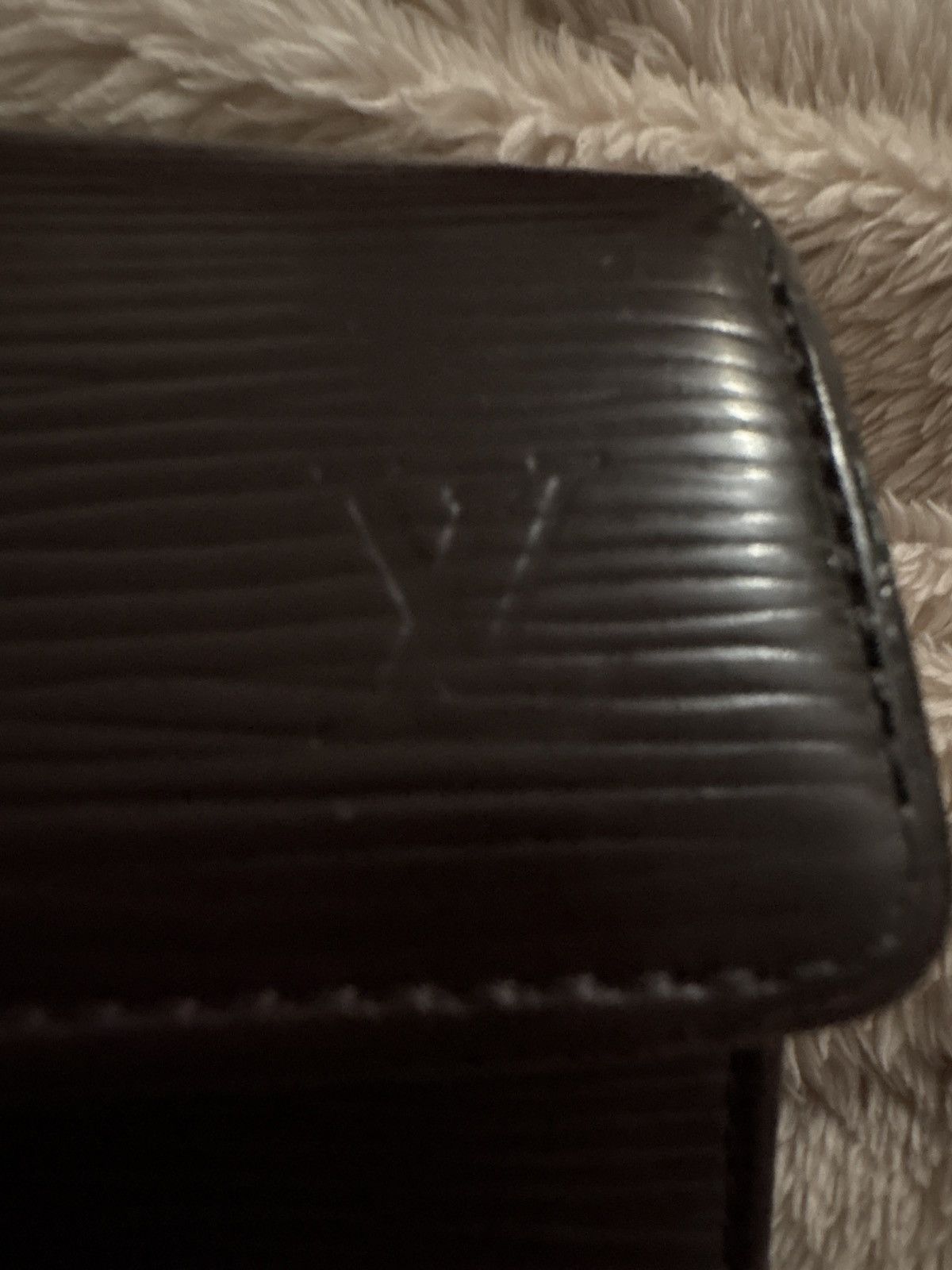 Louis Vuitton Louis Vuitton Vintage Epi Leather Sarah Wallet Size ONE SIZE - 5 Thumbnail