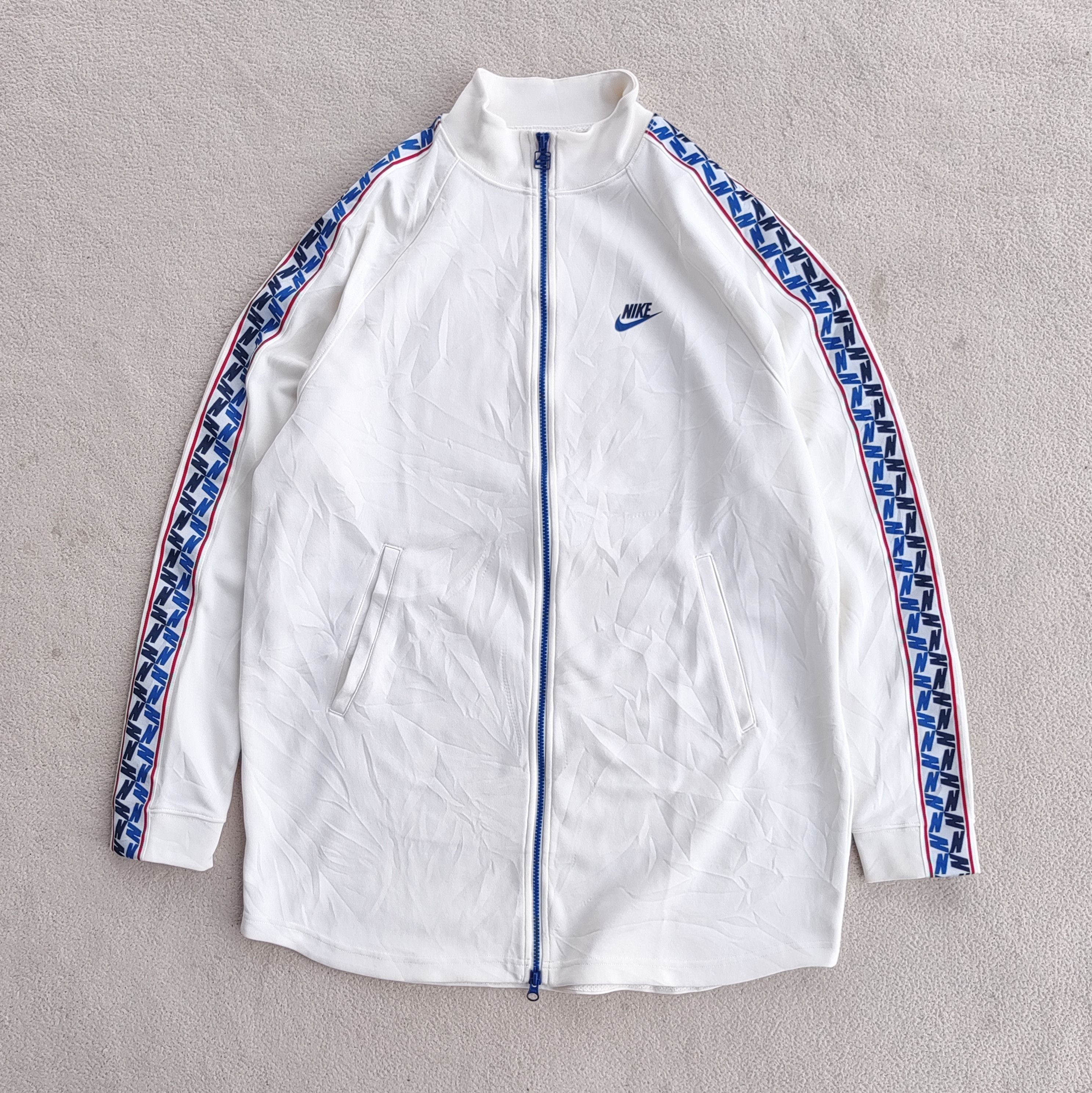 Nike Nike Taped Poly Track Jacket AJ2681-133 Size US L / EU 52-54 / 3 - 1 Thumbnail