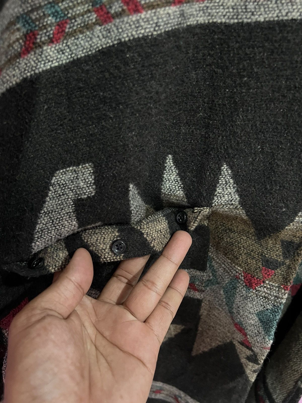 Japanese Brand × Native Sureve cloak Navajo / Chimayo / Native design buttonless Size US L / EU 52-54 / 3 - 5 Thumbnail