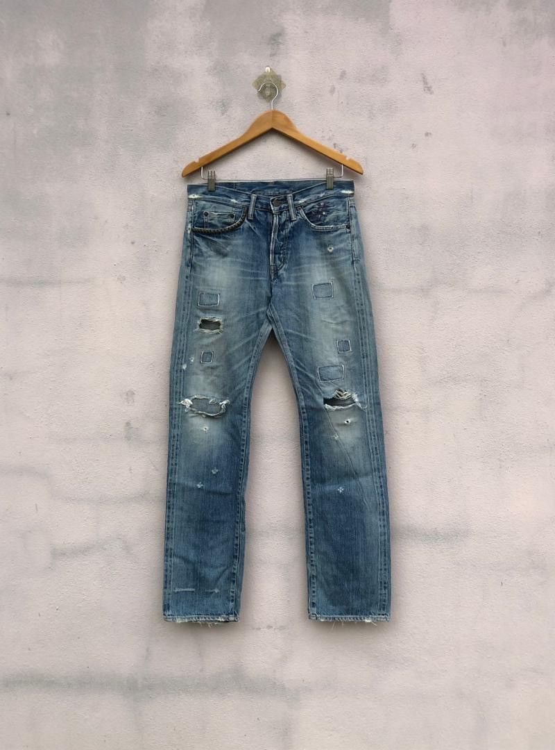 Hysteric Glamour Hysteric Glamour Distressed With Stud Jeans Size US 30 / EU 46 - 1 Thumbnail