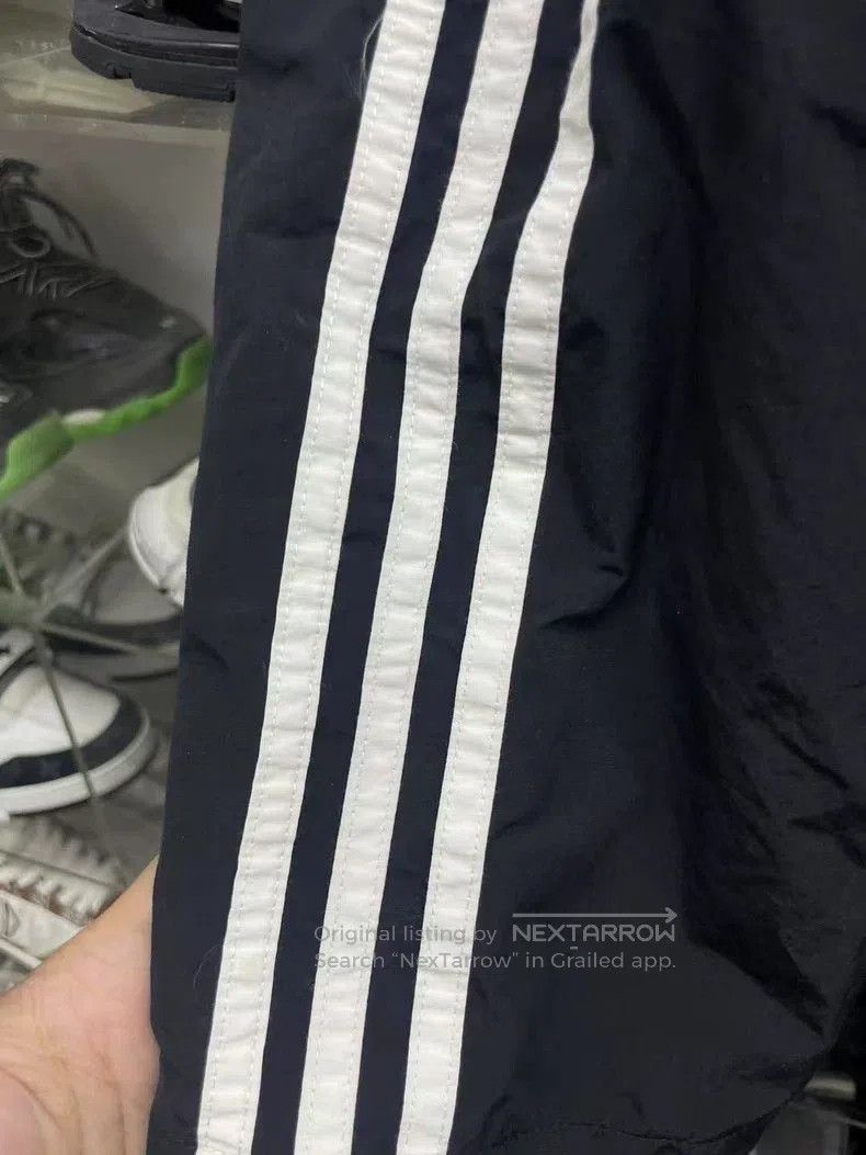 Balenciaga Balenciaga x adidas Logo Stripe Casual Shorts. Size US 38 / EU 54 - 3 Thumbnail