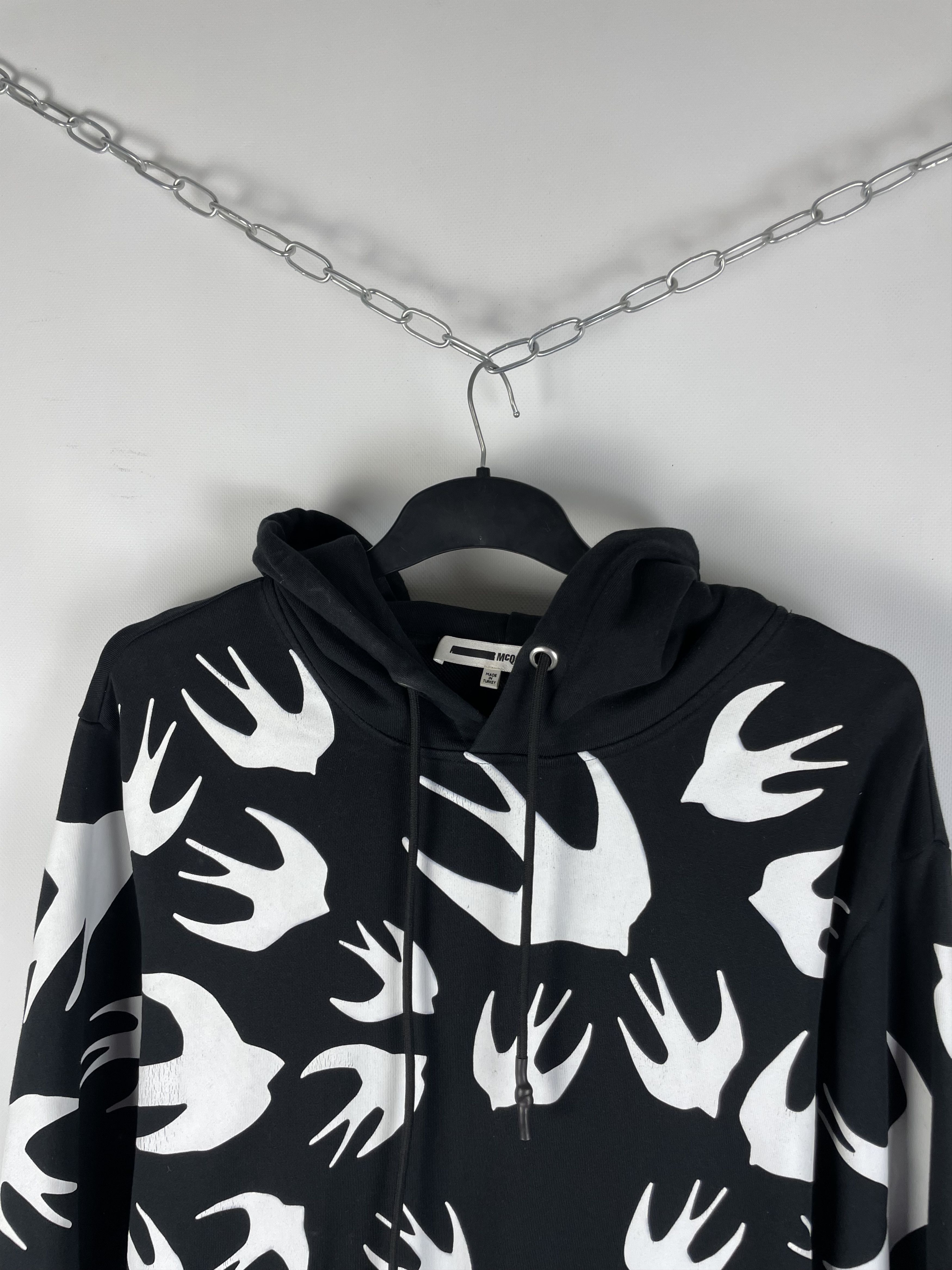 Alexander McQueen Alexander McQueen Bird Graphic Hoodie Size US XL / EU 56 / 4 - 3 Thumbnail