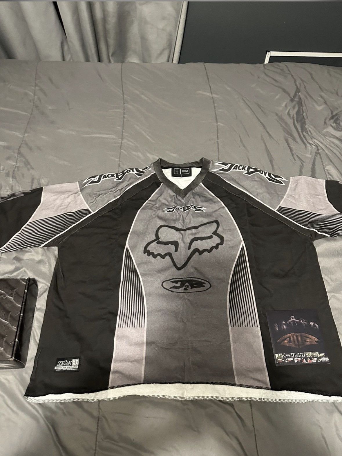 Fox Racing × Travis Scott Travis Scott Cactus Jack x Fox Racing Jackboys B3 Pack Size US L / EU 52-54 / 3 - 1 Thumbnail