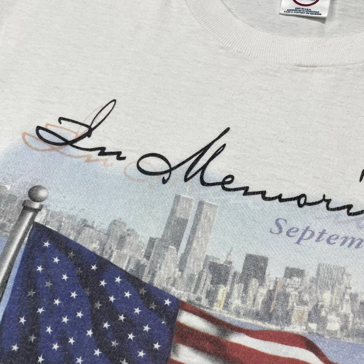 Vintage Vintage Memorial September 11th 2001 Twin Towers USA T Shirt Size US M / EU 48-50 / 2 - 13 Thumbnail
