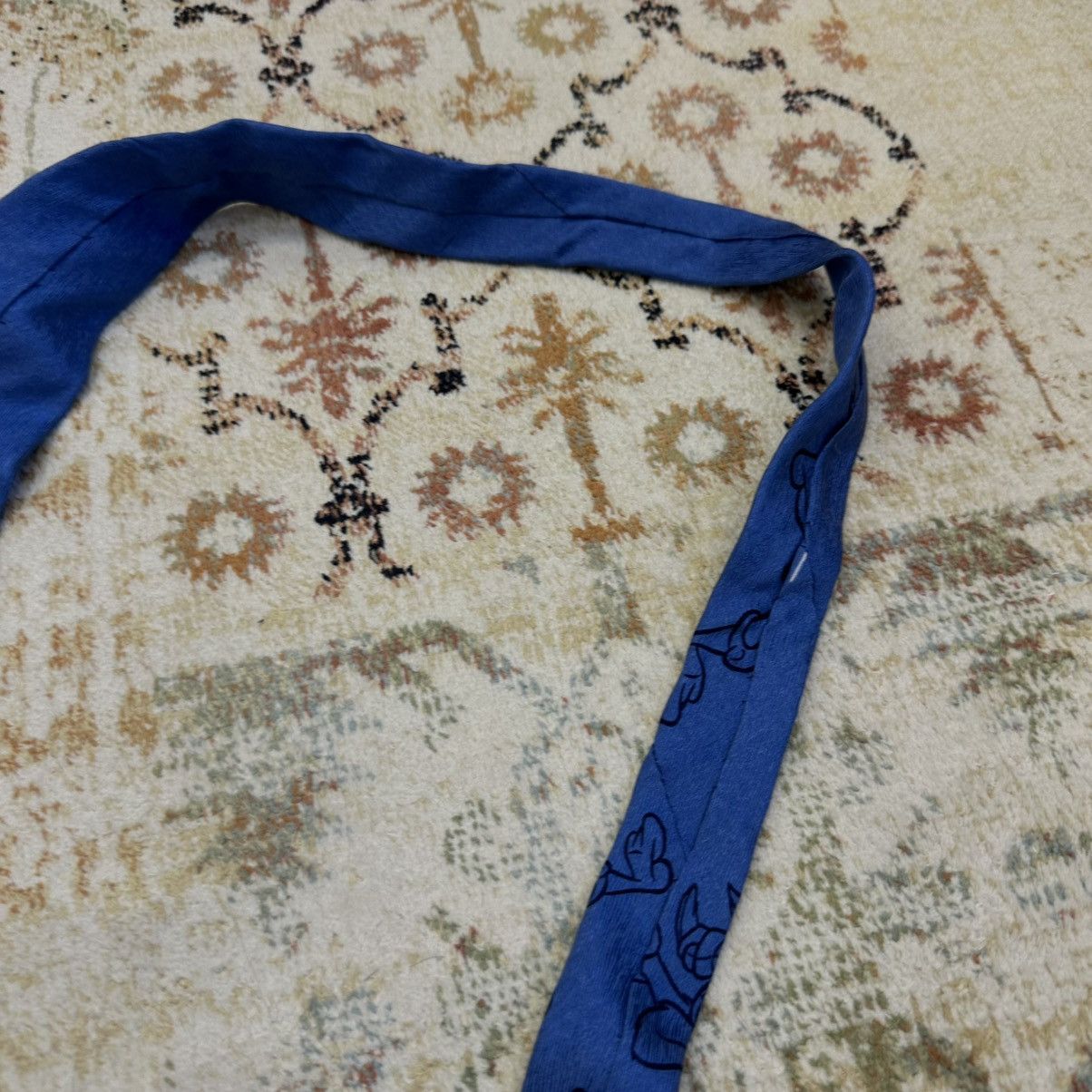 Vintage Vintage Warner Bros Tie 00s Looney Tunes Streetwear Silk Size ONE SIZE - 9 Thumbnail