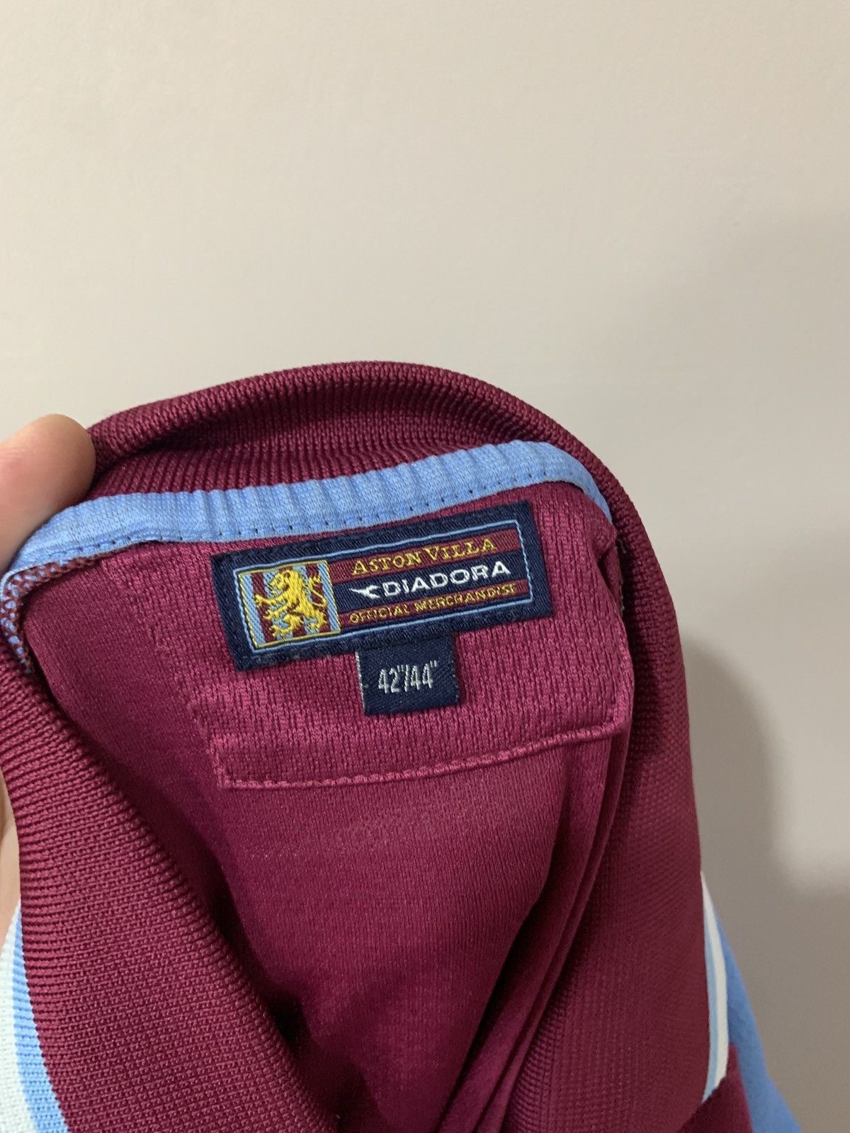 Diadora Aston Villa Vintage Football Shirt Diadora Soccer Jersey M Size US M / EU 48-50 / 2 - 11 Thumbnail