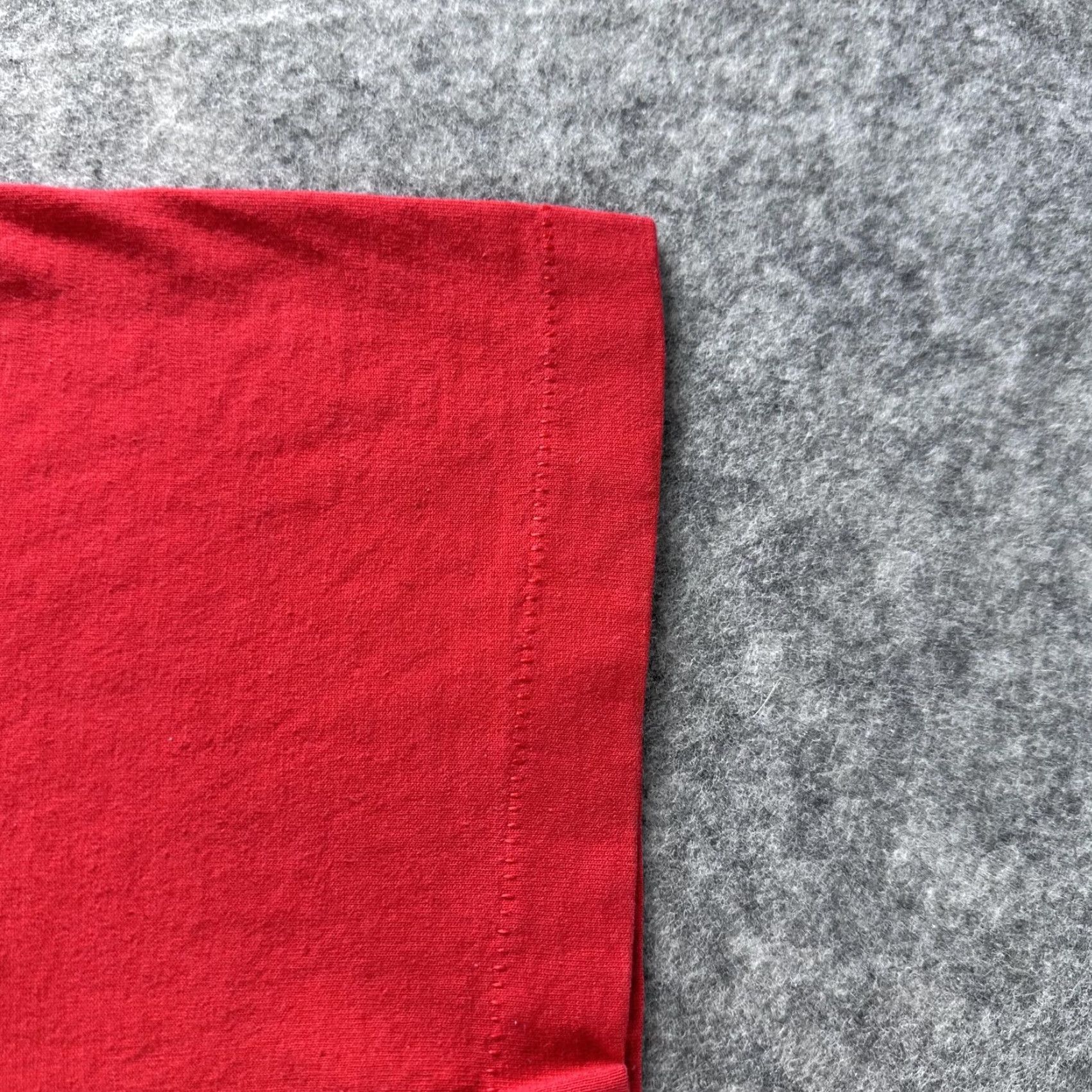 Fruit Of The Loom VINTAGE Champlin Elementary Choir Shirt Mens M Red Fruit of the Loom 90s Tee SS Shirt Size US M / EU 48-50 / 2 - 3 Thumbnail