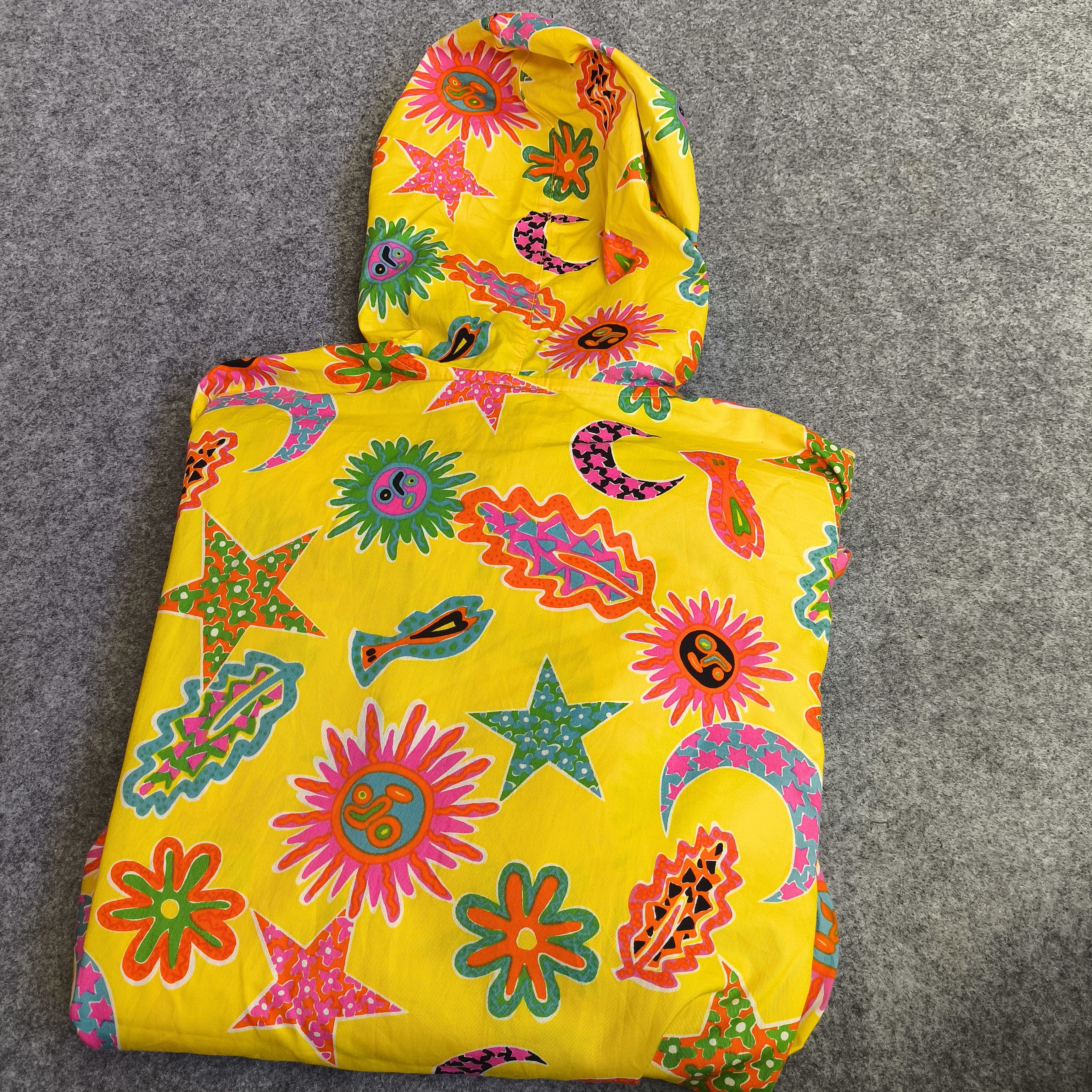 Ellesse Vtg 90s ellesse all over print sun flowers jacket Size US M / EU 48-50 / 2 - 2 Thumbnail