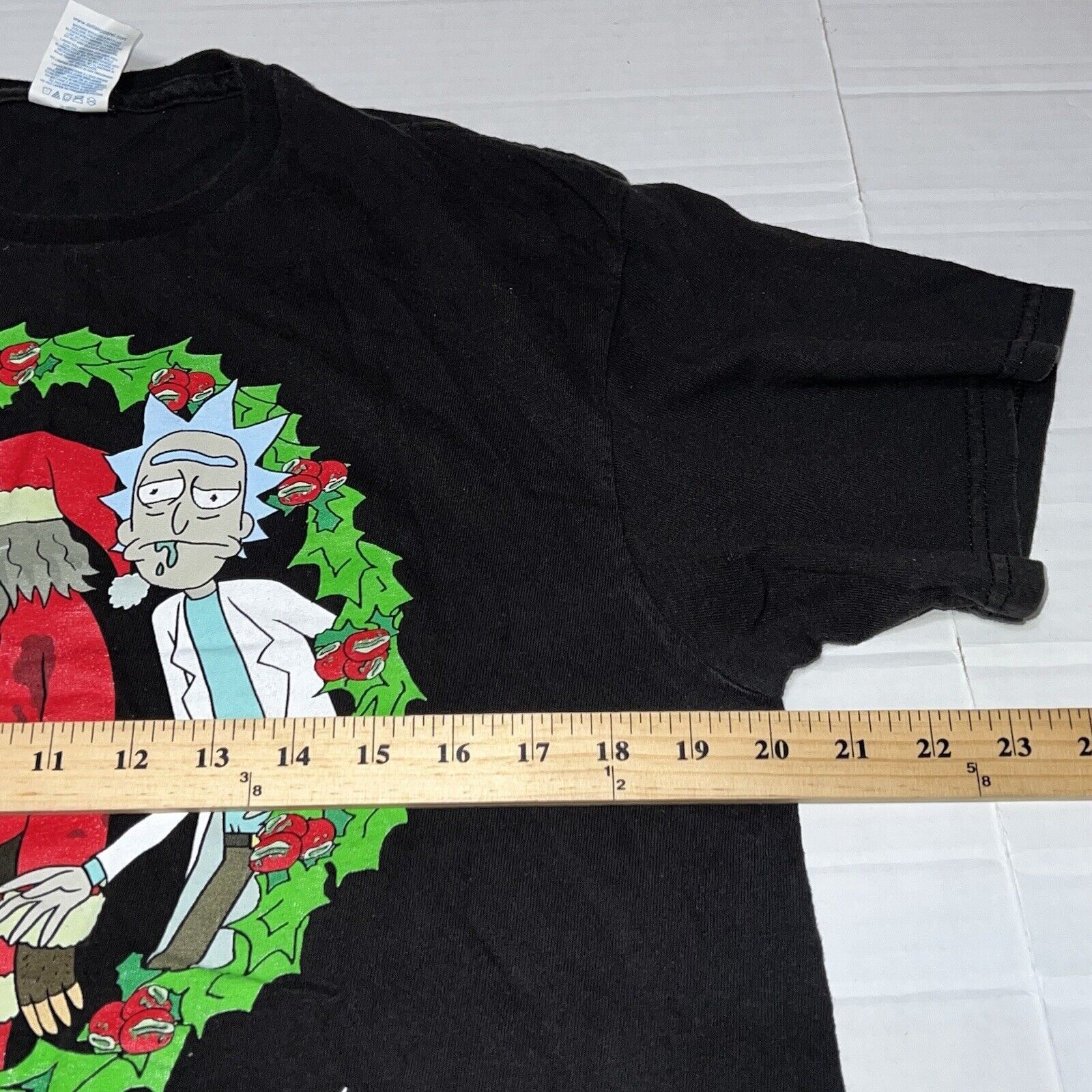 Delta Rick and Morty Adult Swim Happy Human Christmas Shirt Large Size US L / EU 52-54 / 3 - 6 Thumbnail