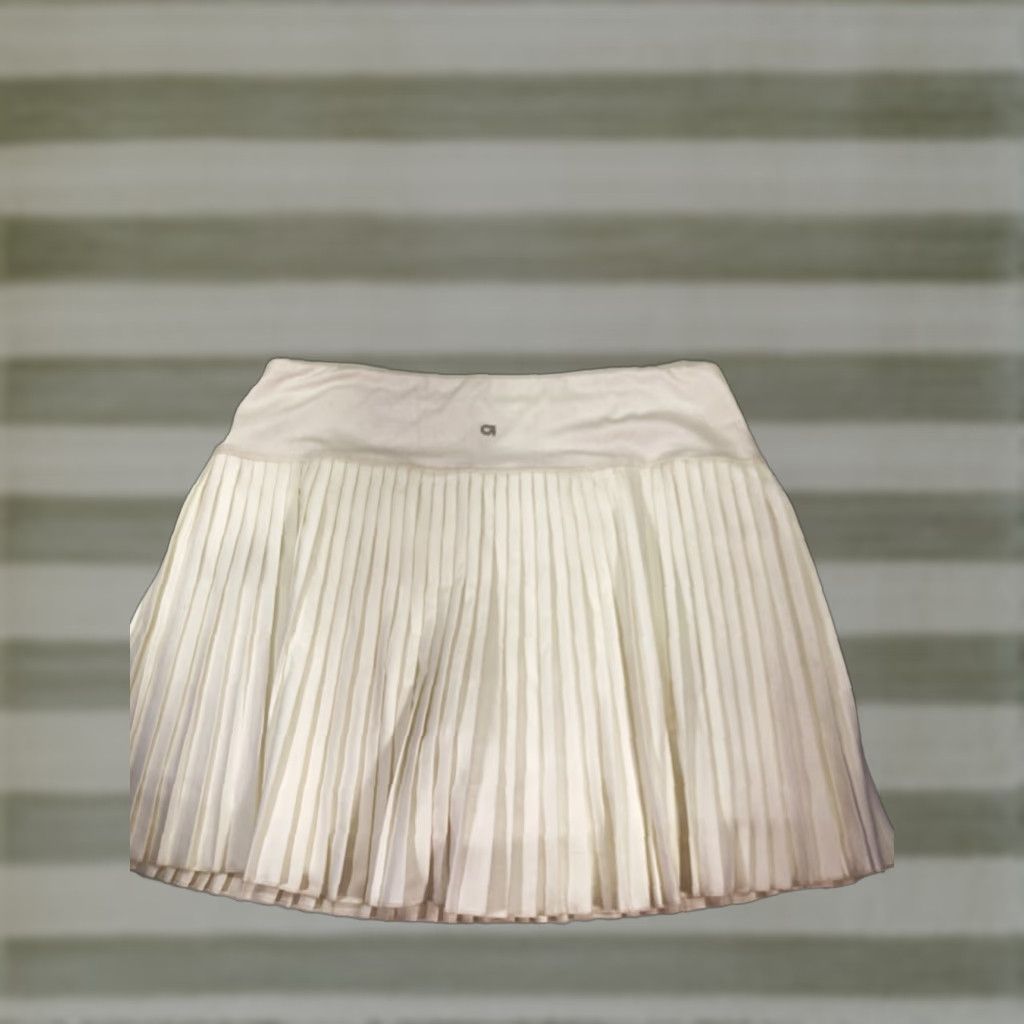 Gap Gap Fit Pleated Skort Skirt Shorts Women 2XL White Pickleball Tennis Golf NWOT Mens/ Womens Size 40" / US 18 - 1 Thumbnail