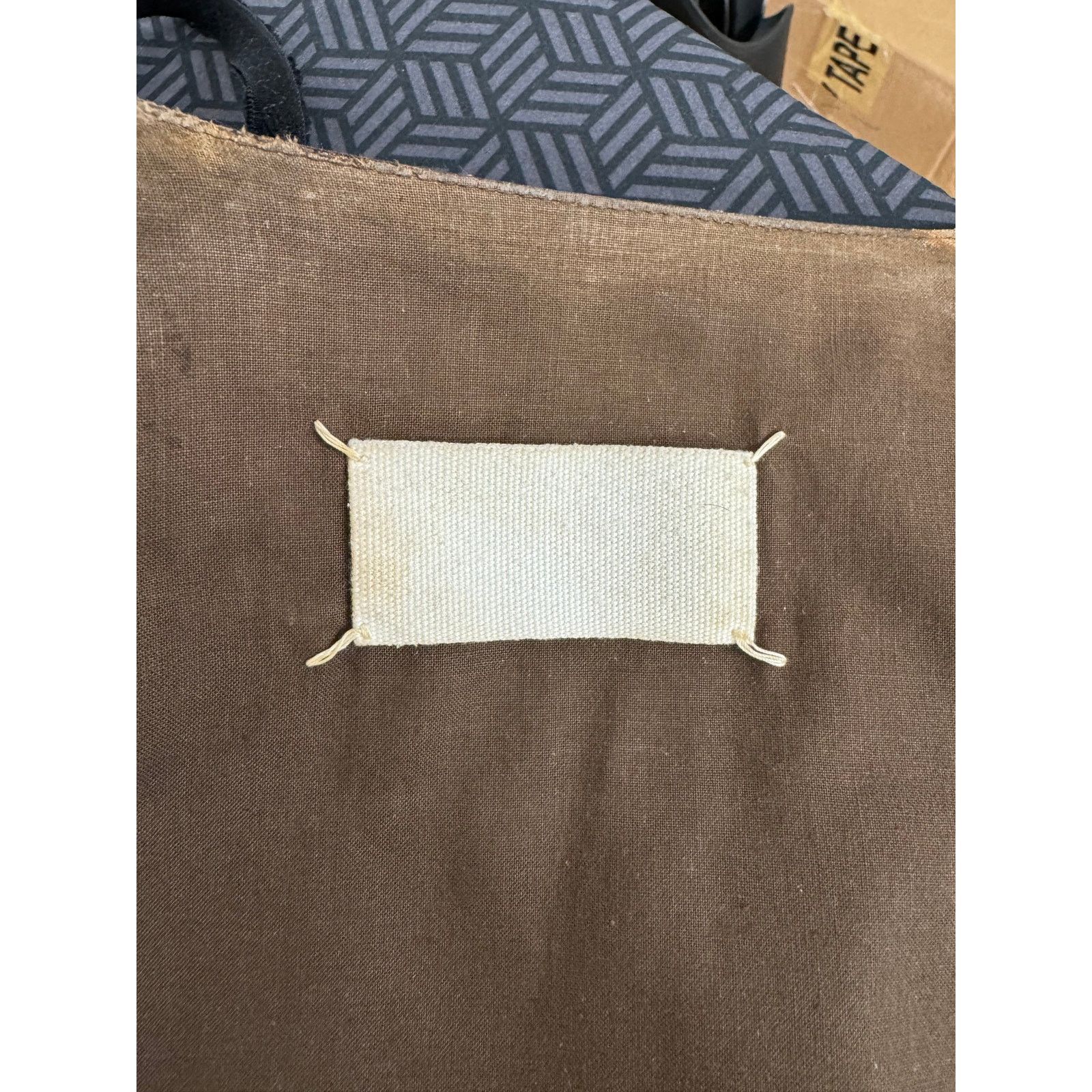 Maison Margiela A/W2001 Maison Margiela compressed leather vest Size L / US 10 / IT 46 - 12 Thumbnail