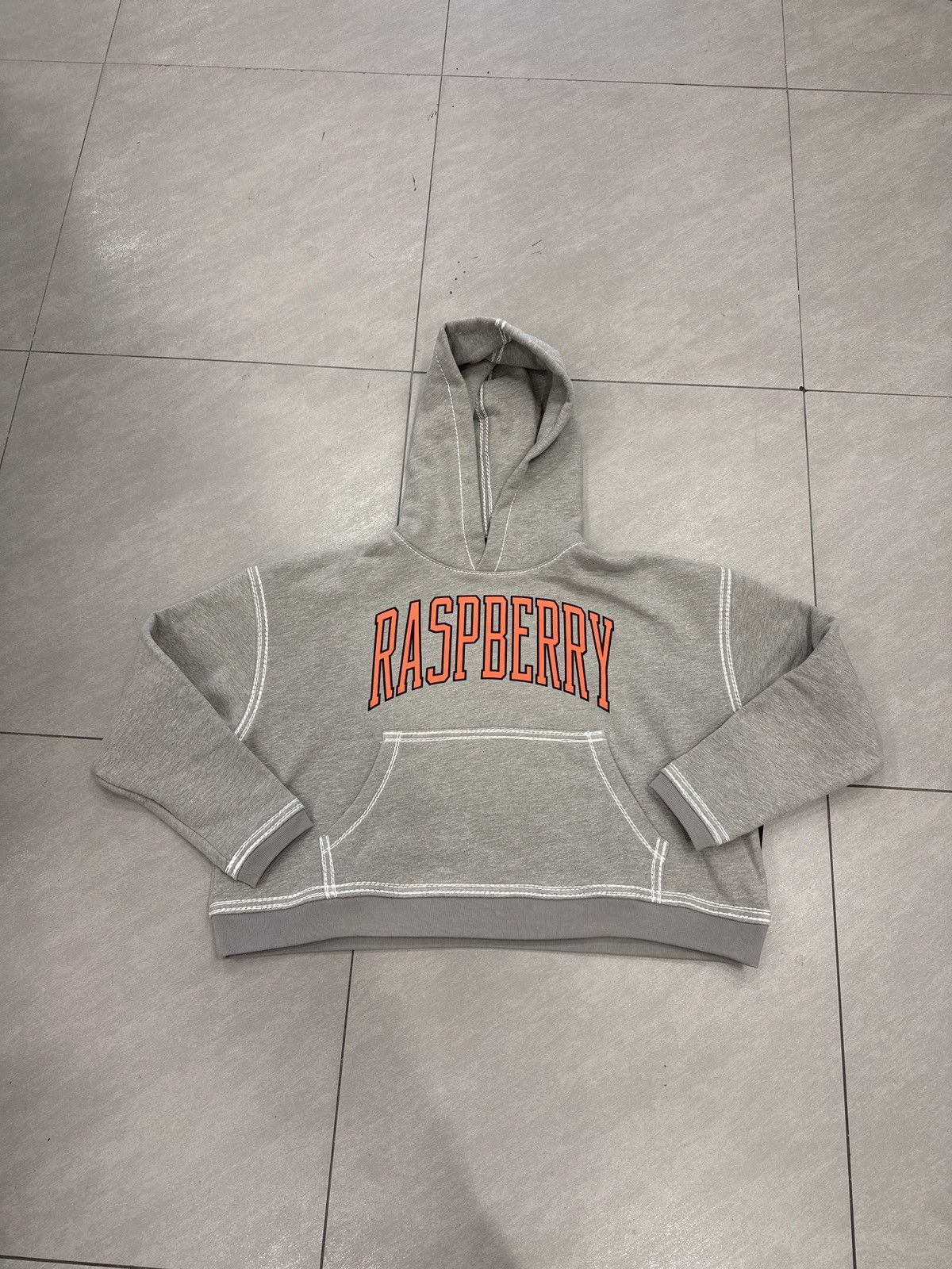 The GV Gallery The GVGallery Raspberry Hills SF Hoodie Size US XL / EU 56 / 4 - 1 Thumbnail