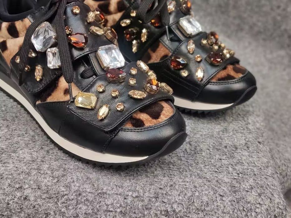 Dolce & Gabbana Dolce & Gabbana Leopard pattern stones velutto Sneakers Size US 9.5 / IT 39.5 - 17 Thumbnail