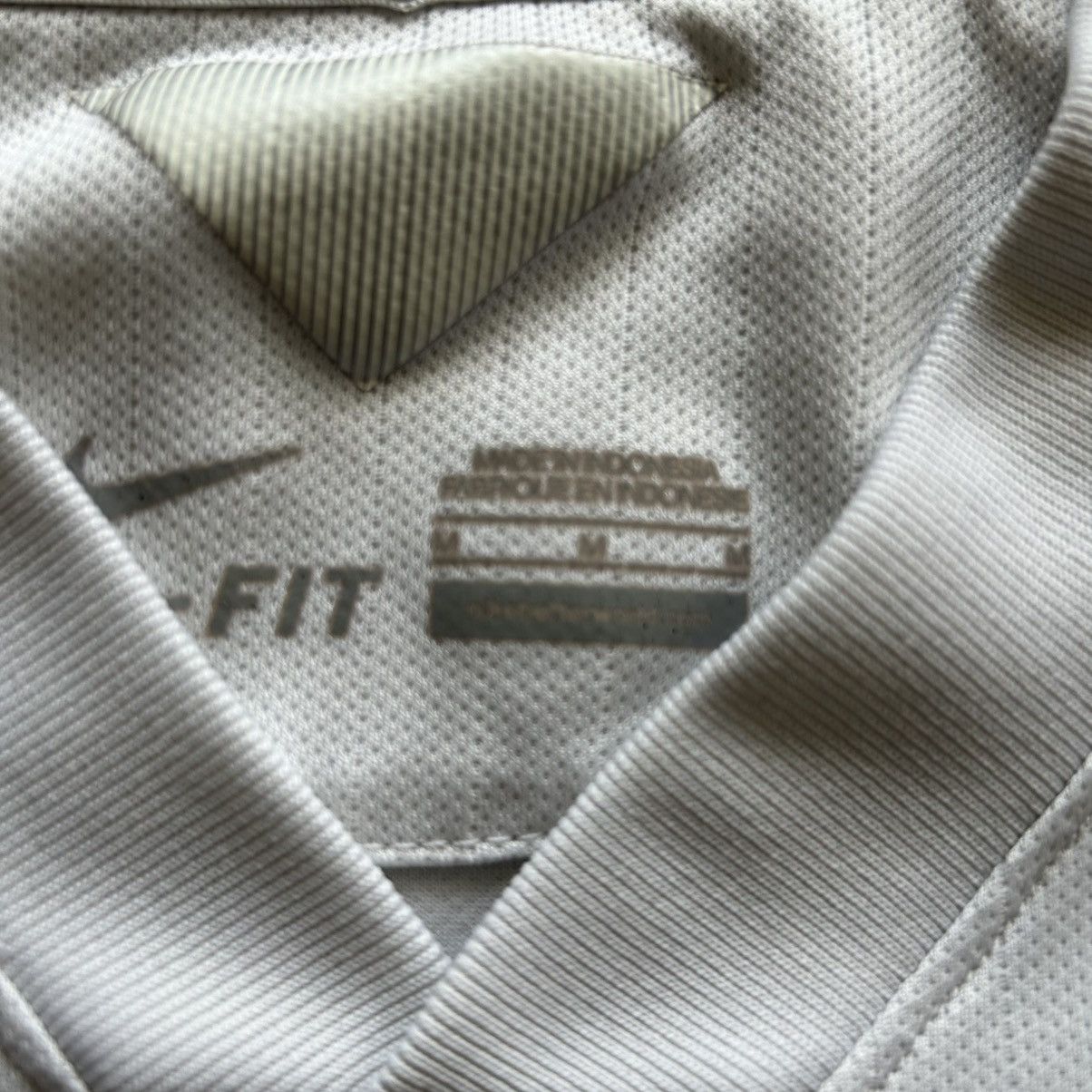 Vintage 2014 Team England Nike Soccer jersey Size US M / EU 48-50 / 2 - 7 Thumbnail