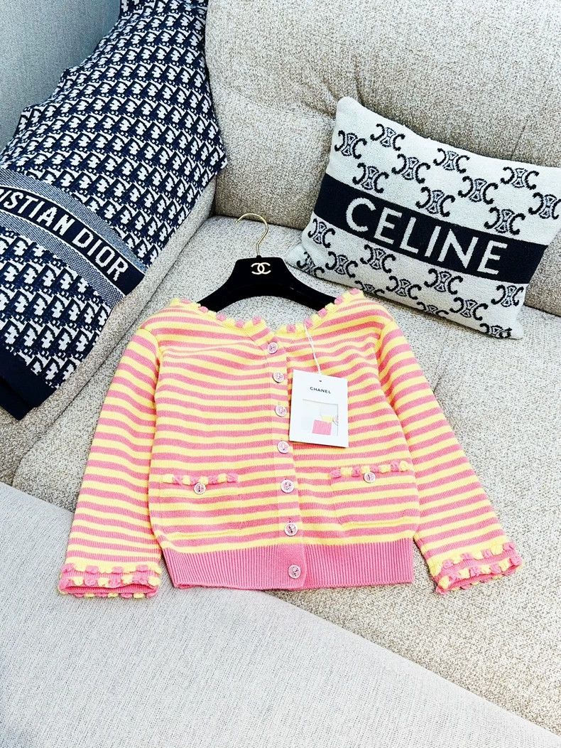 Chanel Chanel 25S spring and summer show pink and yellow color-bl Size XXS / US 00 / IT 34 - 1 Thumbnail
