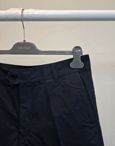 Tom Ford o1sm1stk0725 Technical Feuille Short in Natural Black Size US 34 / EU 50 - 2 Thumbnail