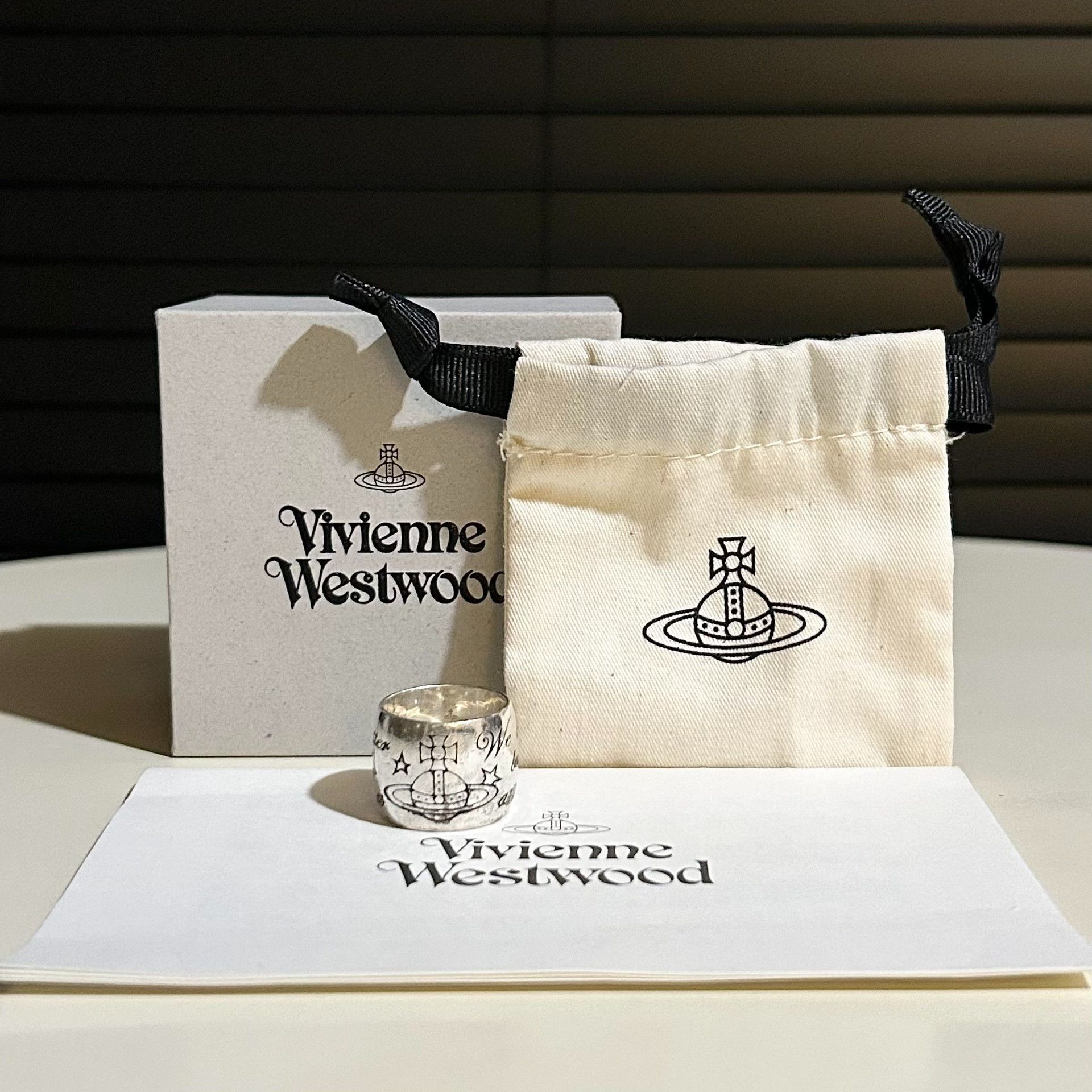 Vivienne Westwood Vivienne Westwood Vintage Star Saturn Ring Size ONE SIZE - 1 Thumbnail