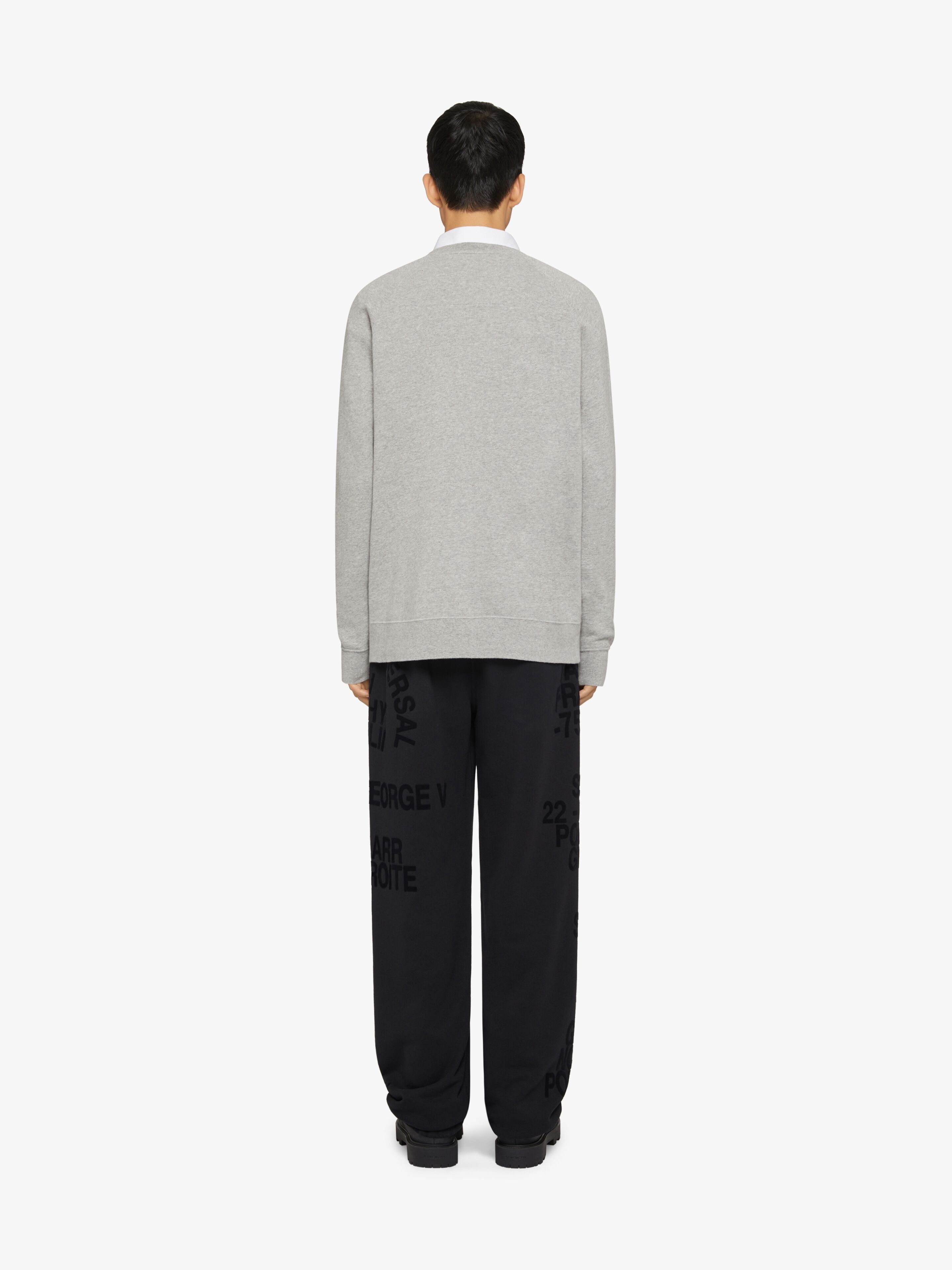 Givenchy o1w1db10325 Slim Fit Sweatshirt in Light Grey Size US XS / EU 42 / 0 - 5 Thumbnail