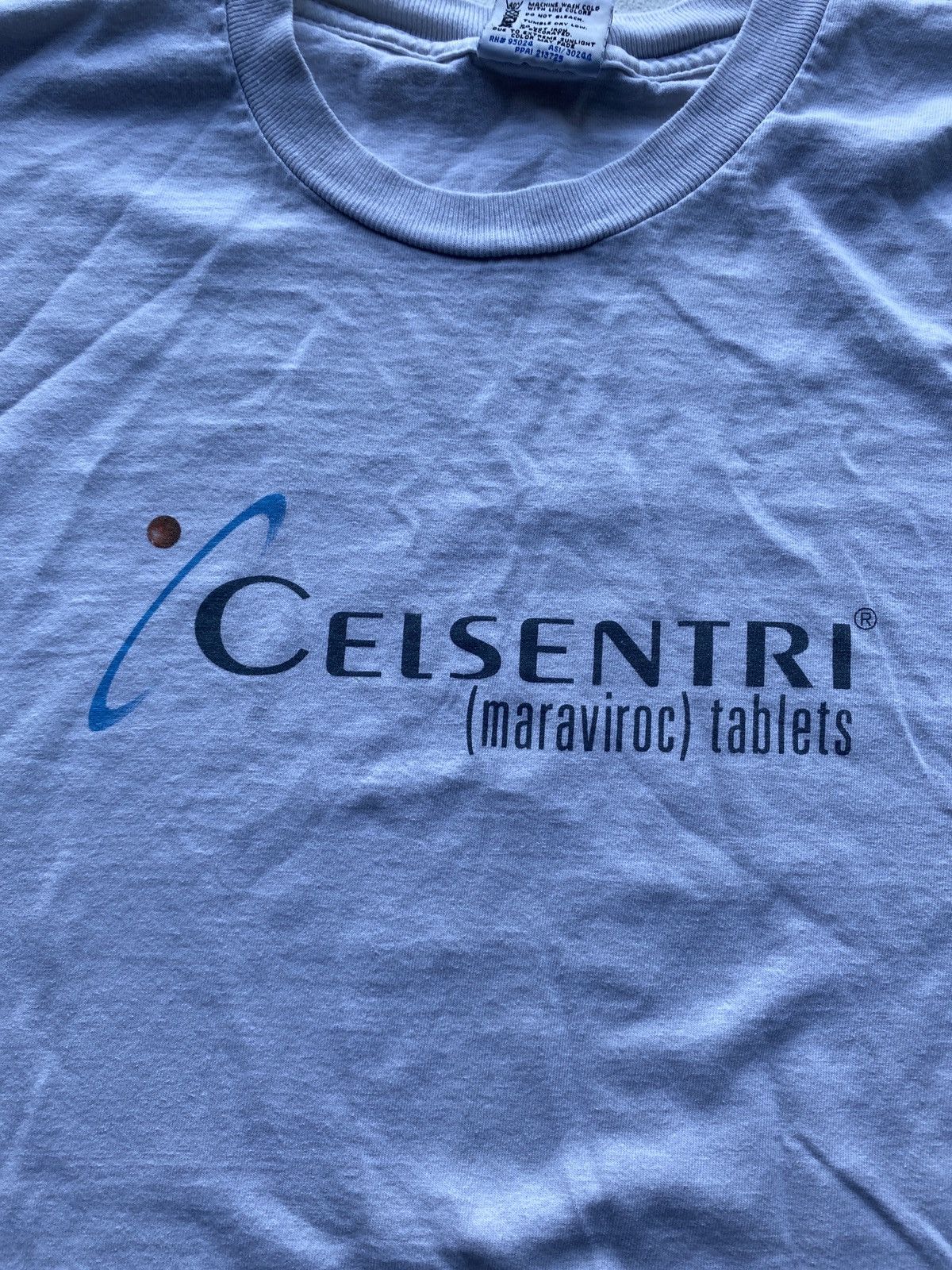 Vintage 🔥90s Pfizer Celsentri Maraviroc Tablets Drug Like Rare Shirt Size US XL / EU 56 / 4 - 10 Thumbnail