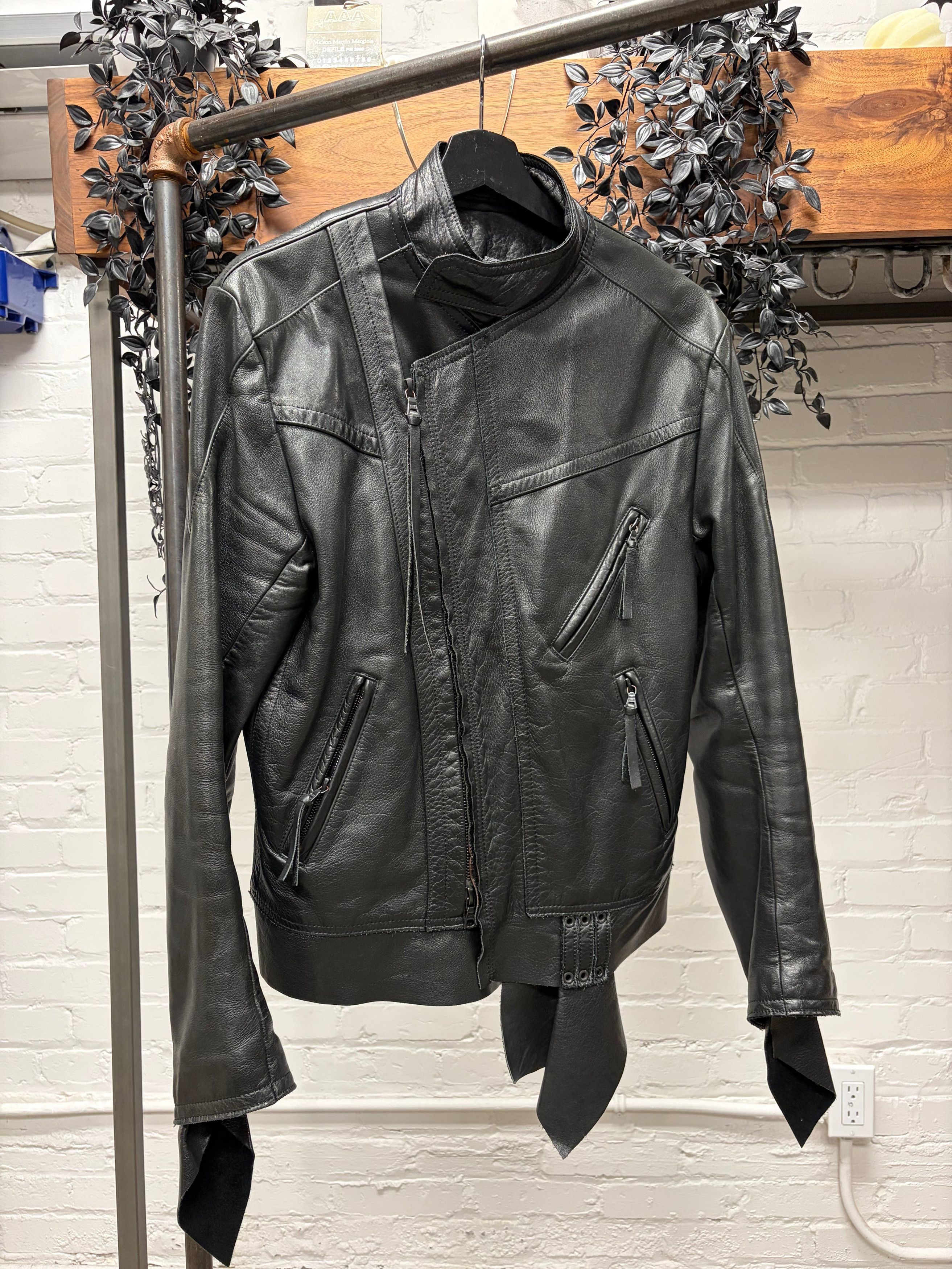 Yohji Yamamoto Yohji Yamamoto ‘Y’s’ Horse Leather Raw Cuff Moto-Jacket Size US M / EU 48-50 / 2 - 1 Thumbnail