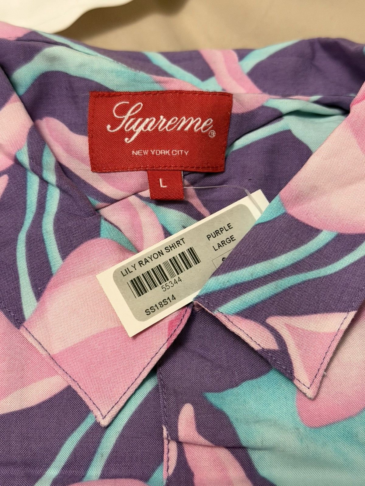 Supreme Supreme Lily Rayon SS18 Purple Large Size US L / EU 52-54 / 3 - 3 Thumbnail