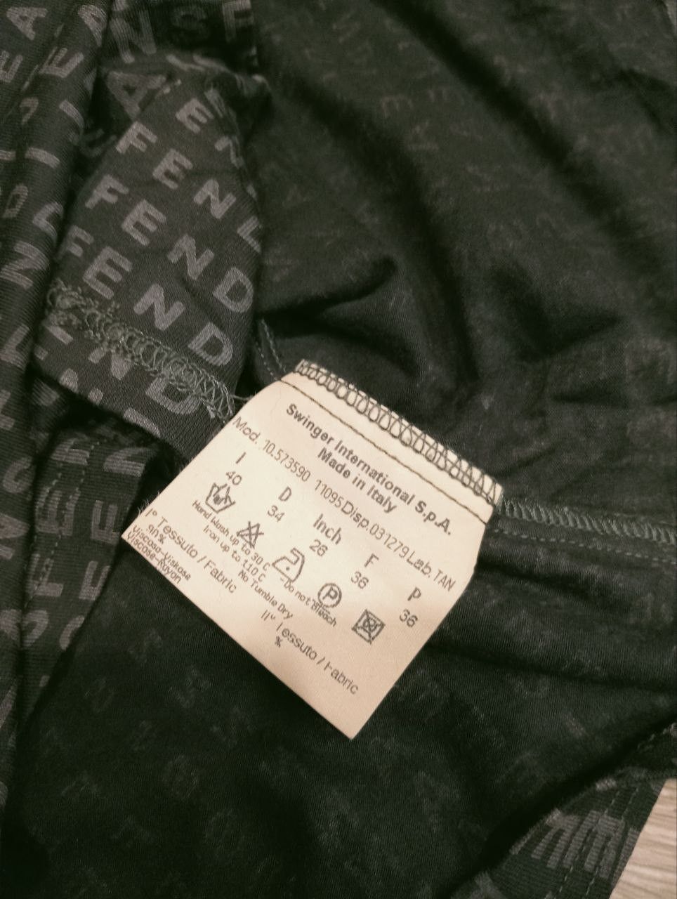 Fendi VINTAGE FENDI MONOGRAM SHIRT - SIZE 40 Size S / US 4 / IT 40 - 5 Thumbnail