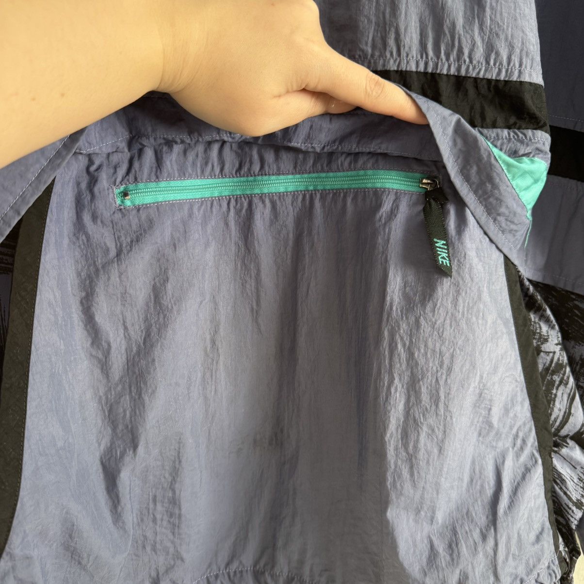 Nike NIKE Vintage 90s Mens Retro Anorak Windbreaker Jacket Size US L / EU 52-54 / 3 - 8 Thumbnail