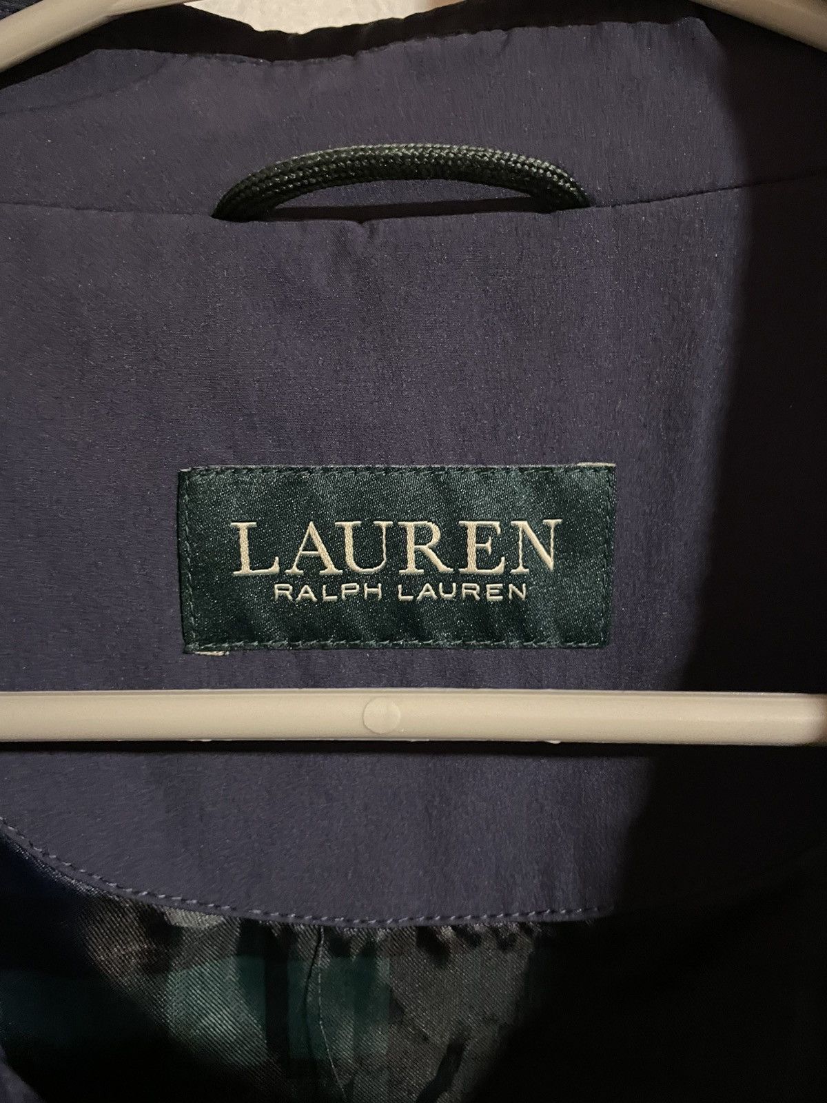 Designer × Lauren Ralph Lauren × Vintage Lauren Ralph Lauren Navy Trench Coat Nylon Outer shell 48R Size US M / EU 48-50 / 2 - 2 Thumbnail