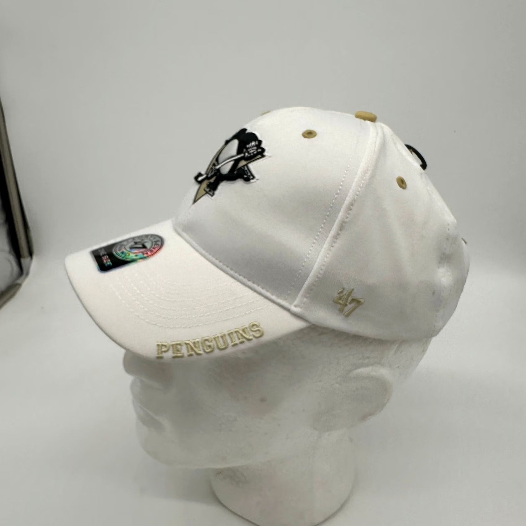 Vintage Pittsburgh Penguins Mens Hat One Size White Embroidered Hockey Cap 47 Brand NEW Size ONE SIZE - 2 Thumbnail