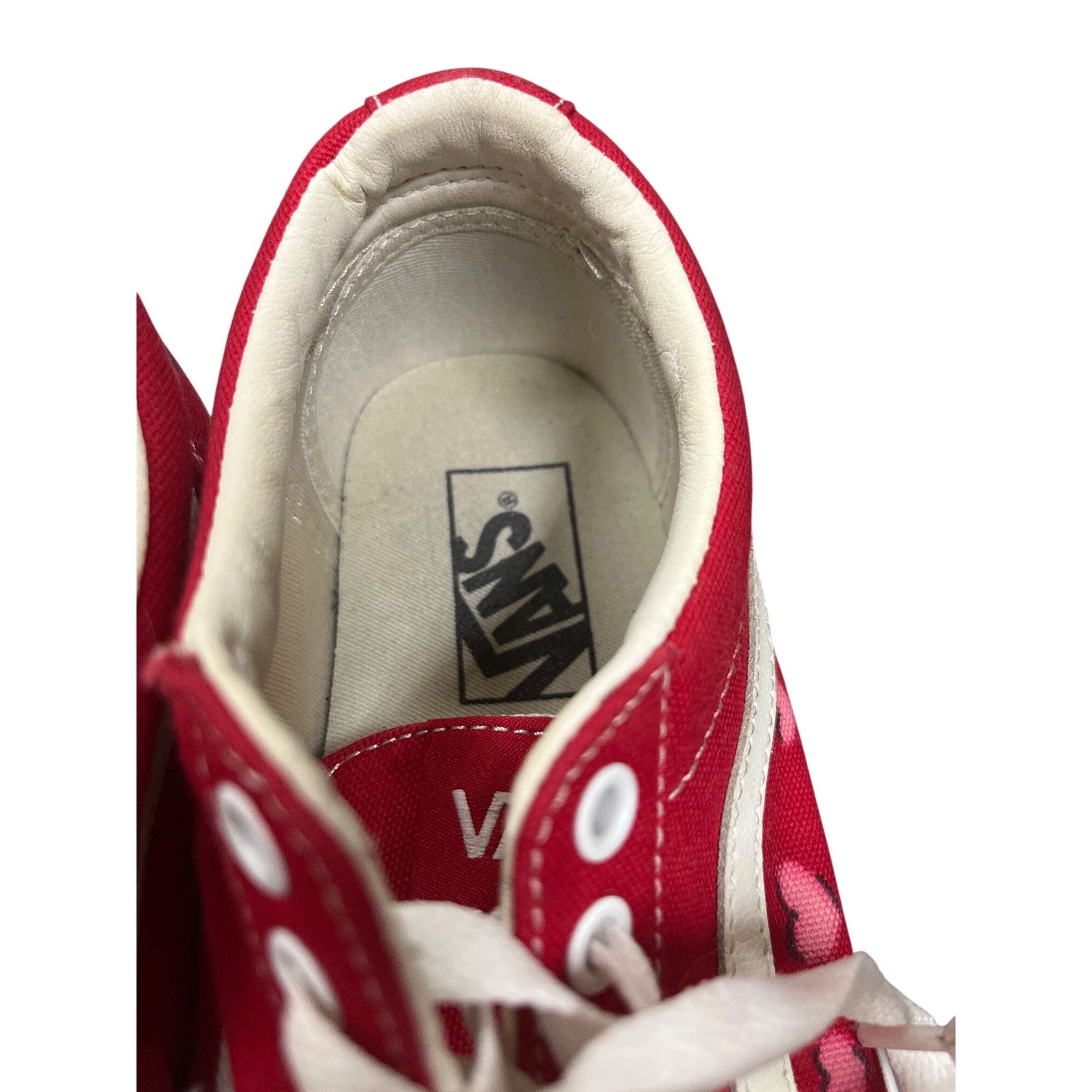 Vans Vans Off The Walls mens red heart graph low top sneakers sz Size US 8.5 / EU 41-42 - 9 Thumbnail