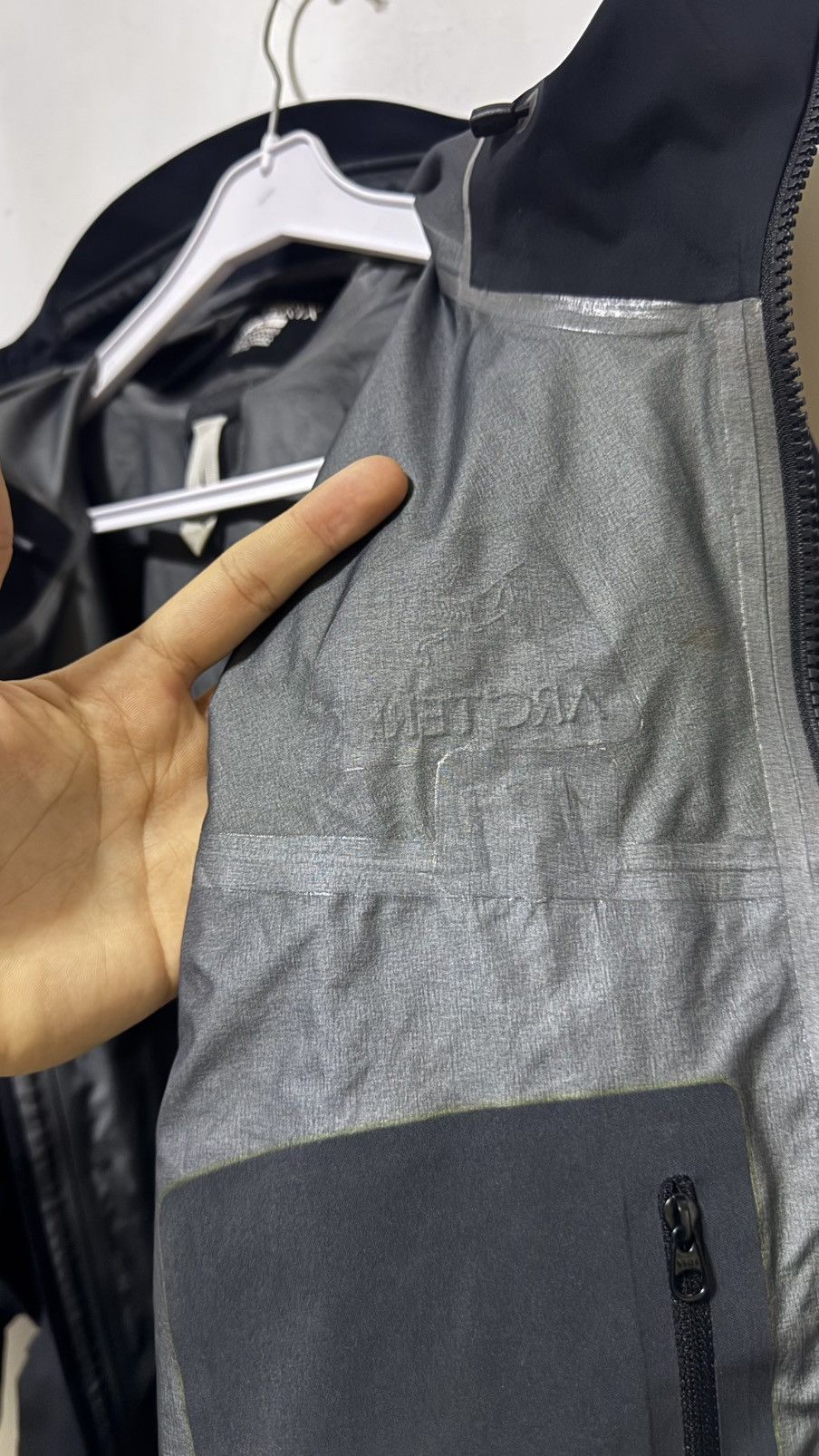 Arc'teryx Arcteryx Alpha Lt Size US L / EU 52-54 / 3 - 11 Thumbnail