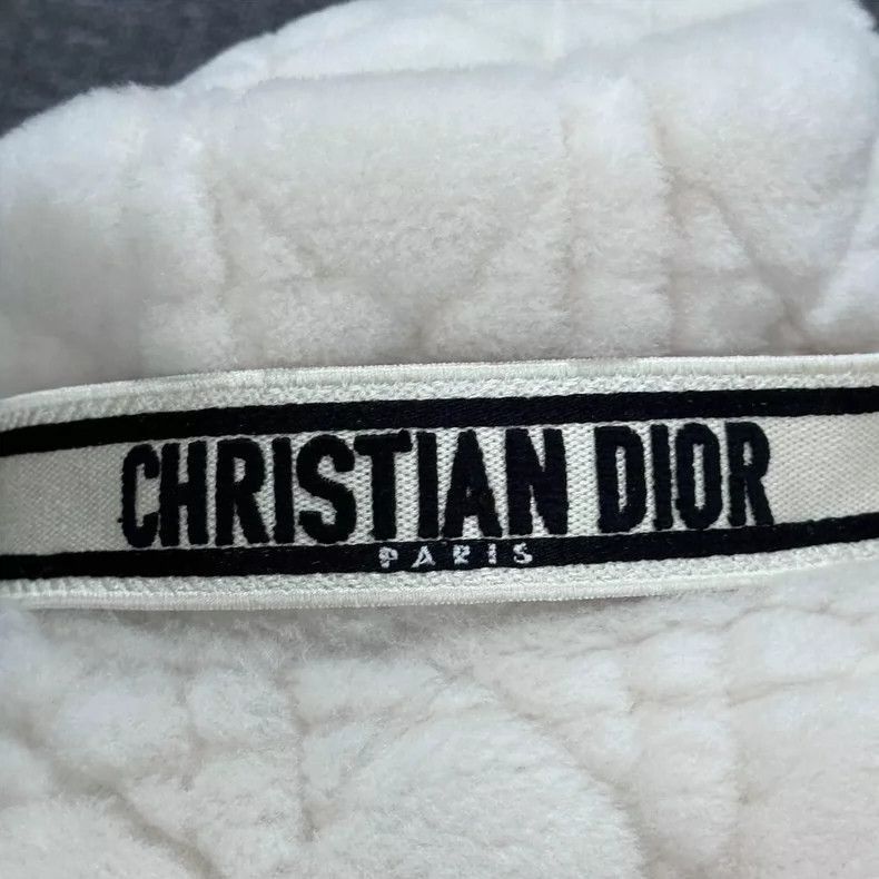 Dior Dior Fleece Logo Bucket Hat-2506 Size ONE SIZE - 2 Thumbnail