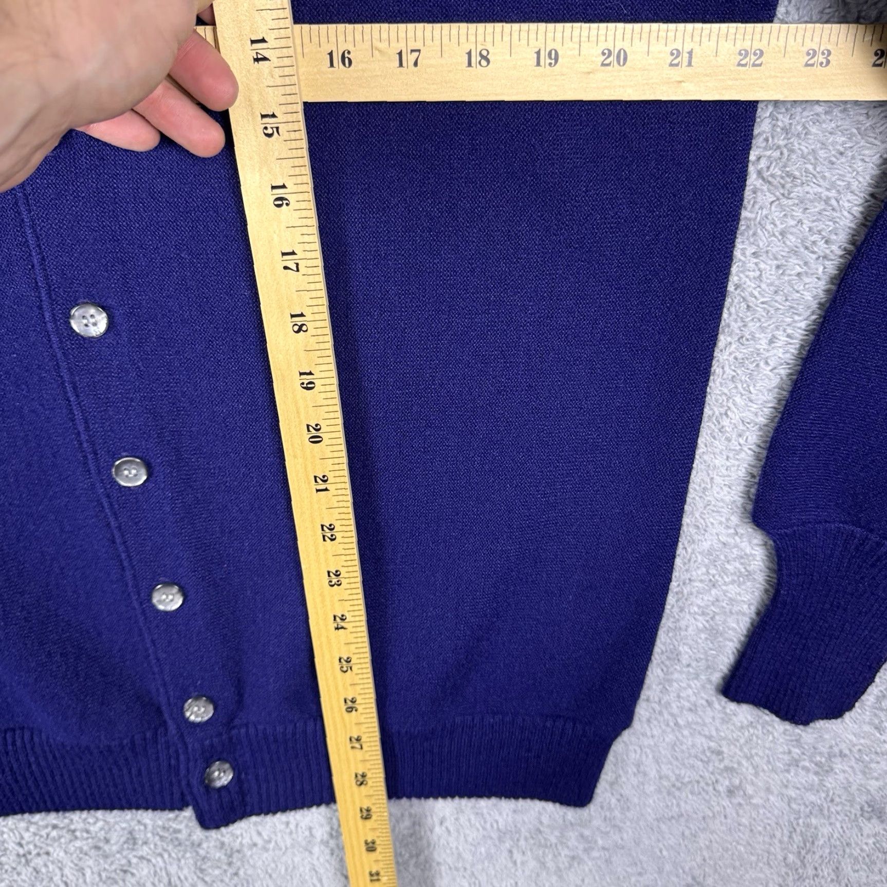 Vintage VINTAGE Bemidji Woolen Mills Men 44R (M) Pure Wool Cardigan Sweater Knit Grandpa Cardigan Wool Blue Mens 44R Winter Fall Spring 1960s USA Size US L / EU 52-54 / 3 - 6 Thumbnail