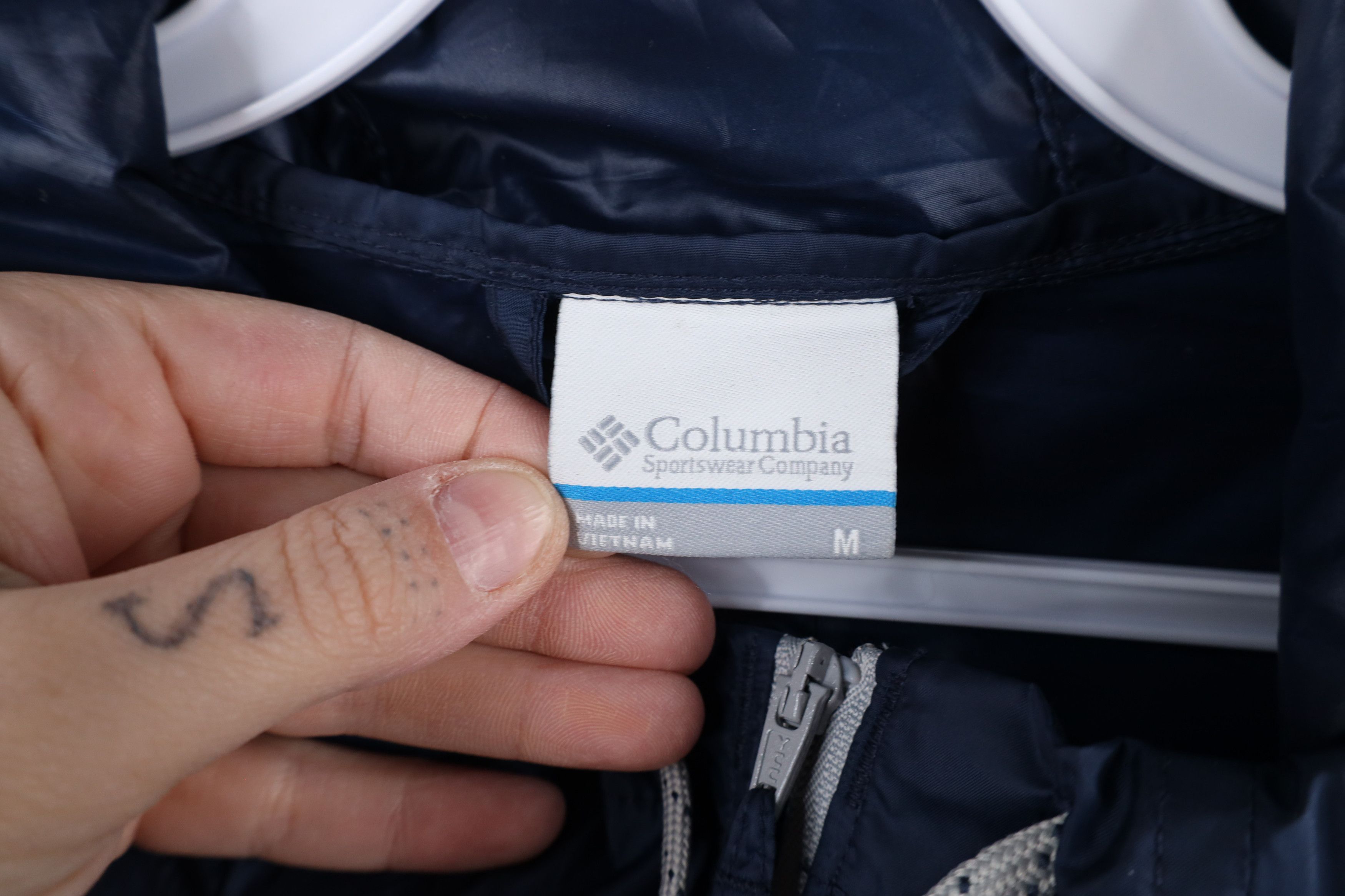 Columbia × Vintage Columbia Spell Notre Dame University Full Zip Hooded Jacket Size M / US 6-8 / IT 42-44 - 9 Thumbnail