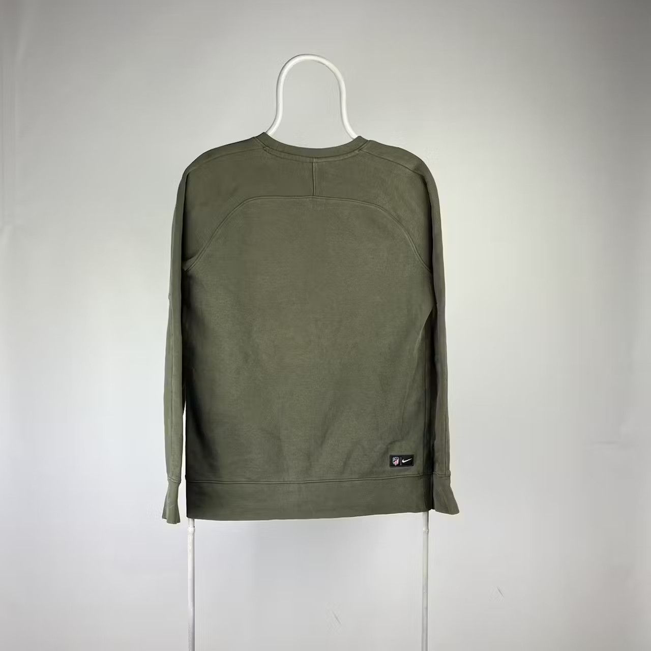 Nike Nike middle logo sweatshirt Athletic size Small Size US S / EU 44-46 / 1 - 2 Thumbnail