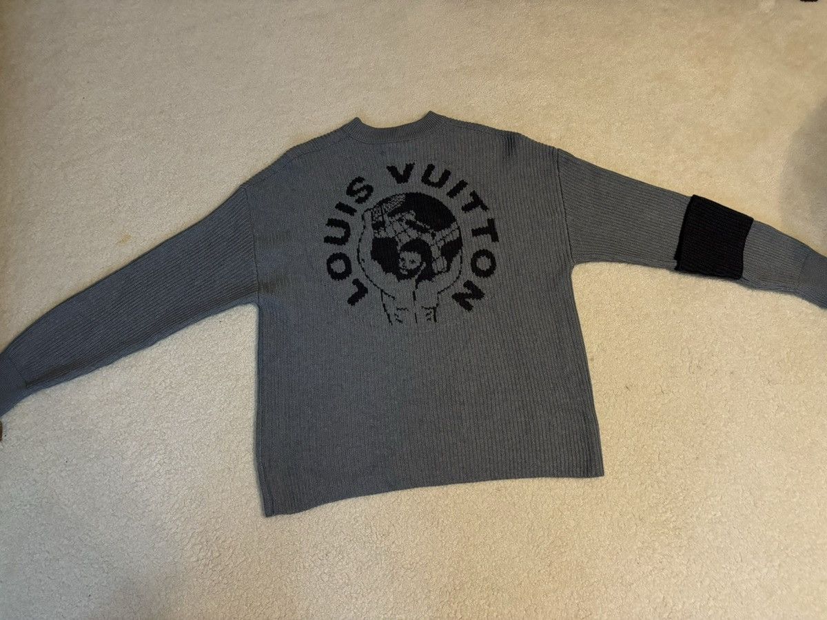 Louis Vuitton Louis Vuitton LV Knit Earth Logo Pattern Crewneck Sweater Size US L / EU 52-54 / 3 - 1 Thumbnail