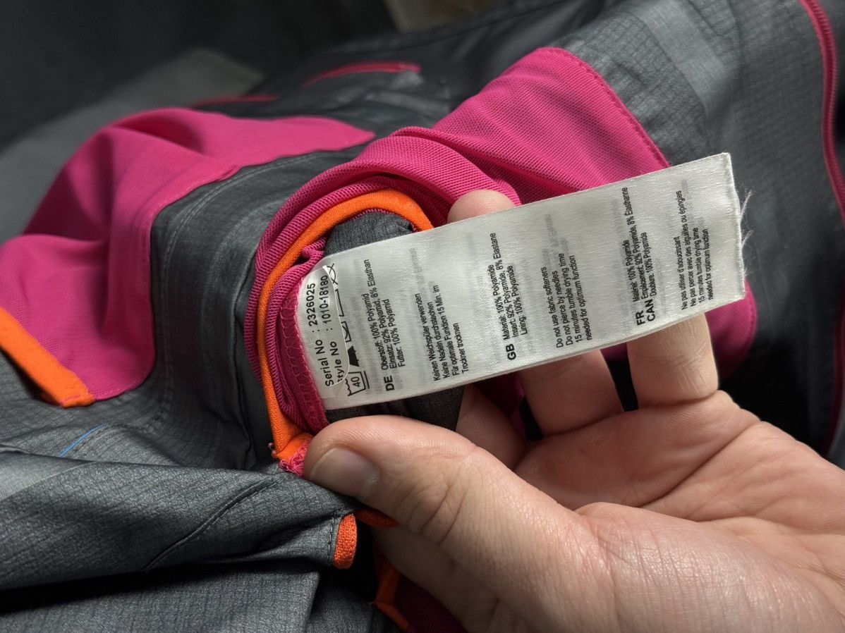 Mammut MAMMUT Eiger Extreme Mittllegi Prp HS Hooded Gore-Tex Pro Size L / US 10 / IT 46 - 22 Thumbnail