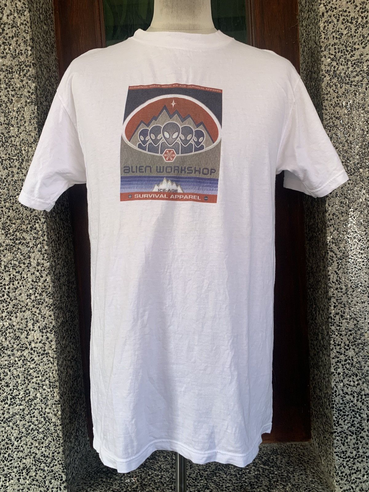 Vintage 90s Alien Workshop Ice Age Skate / Surf T shirt