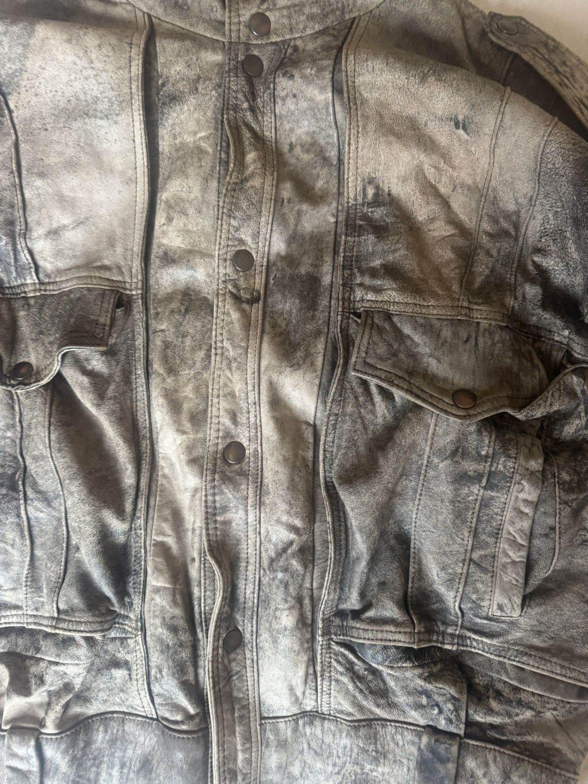 Vintage Oversized khakim military leather bomber jacket size M-L Size US L / EU 52-54 / 3 - 9 Thumbnail