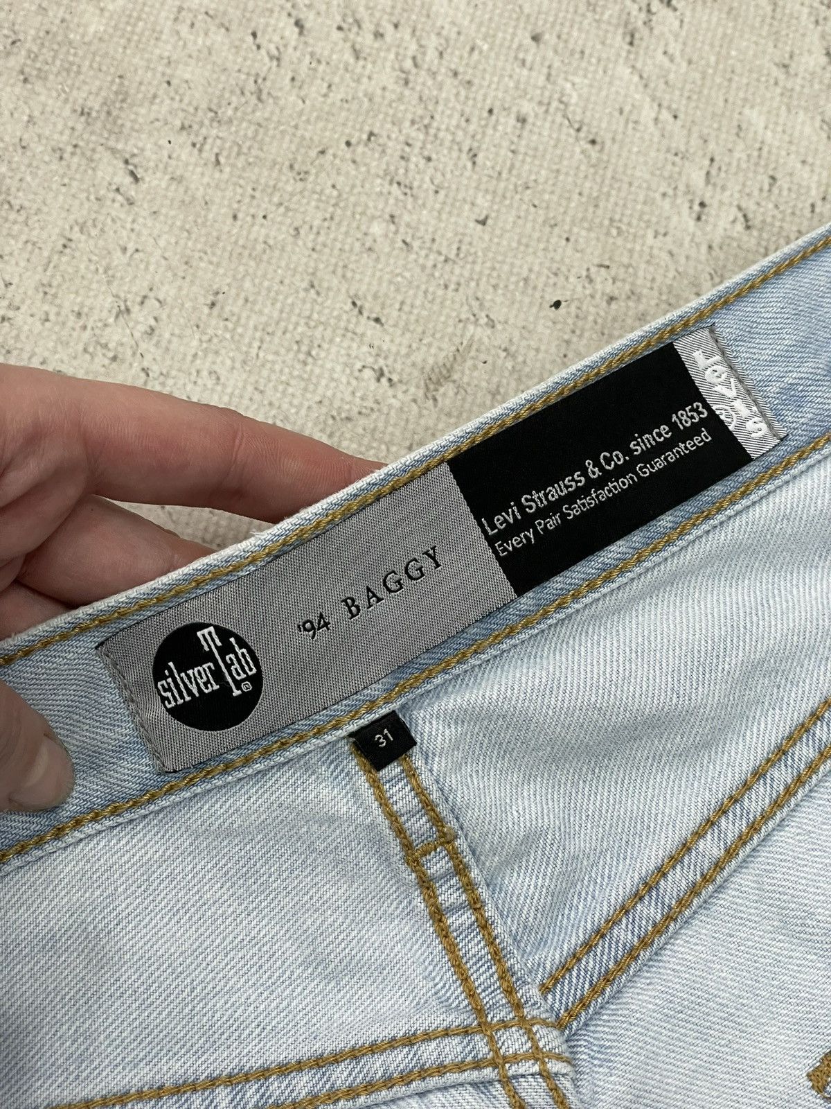Levi's Vintage Clothing Rare Levis Vintage baggy silver Tab distressed jeans pants Size US 31 - 7 Thumbnail