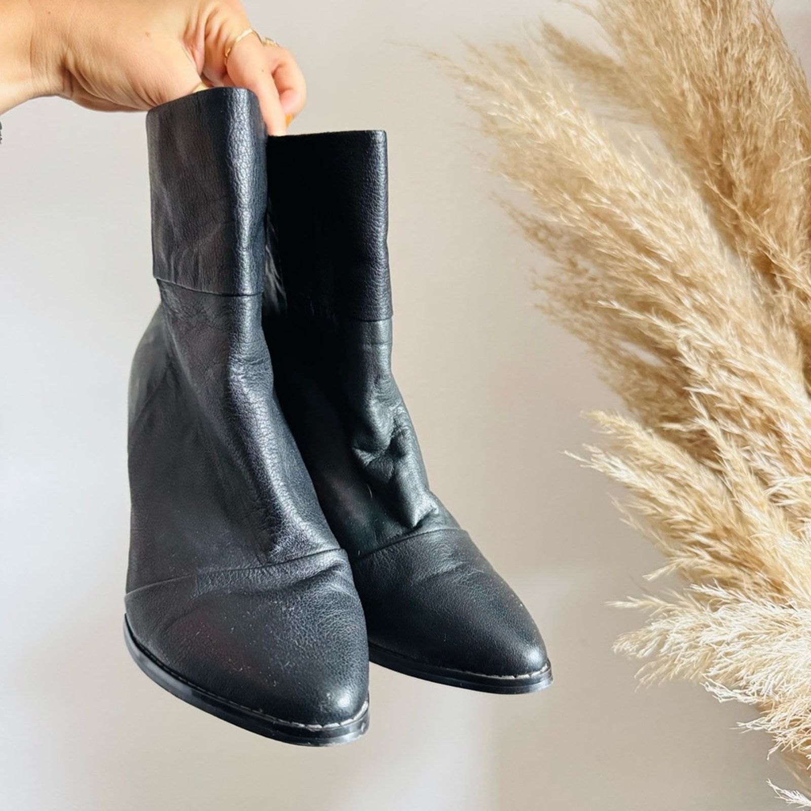 Anthropologie KELSI DAGGER Black Leather Chunky Heel $195 Ankle Short Boot Size US 8.5 / IT 38.5 - 7 Thumbnail
