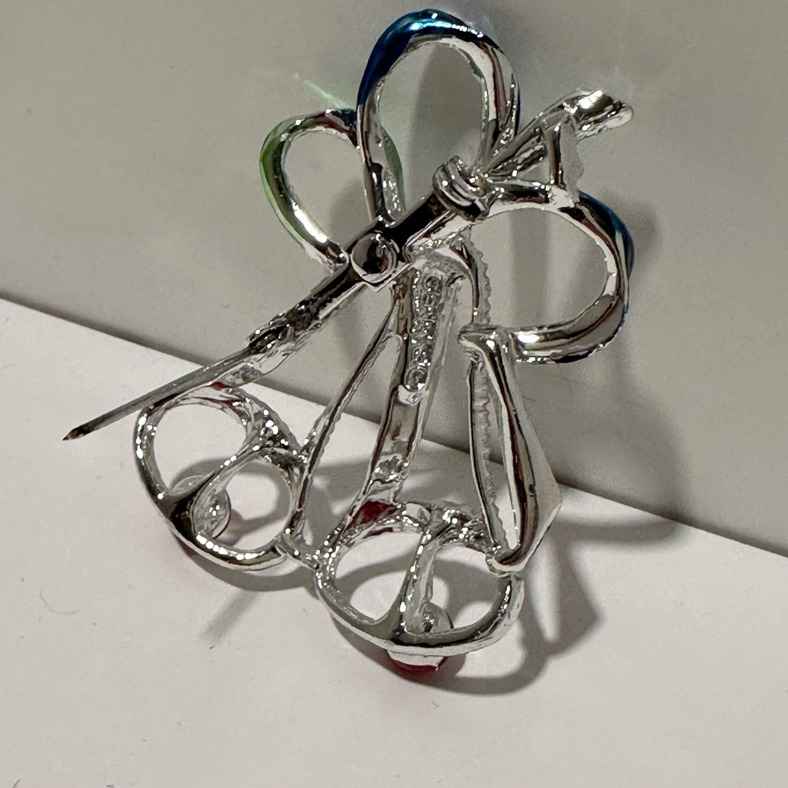 Vintage VTG Sign Gerry Christmas Ribbon Bells Silver Brooch Pin Size ONE SIZE - 5 Thumbnail